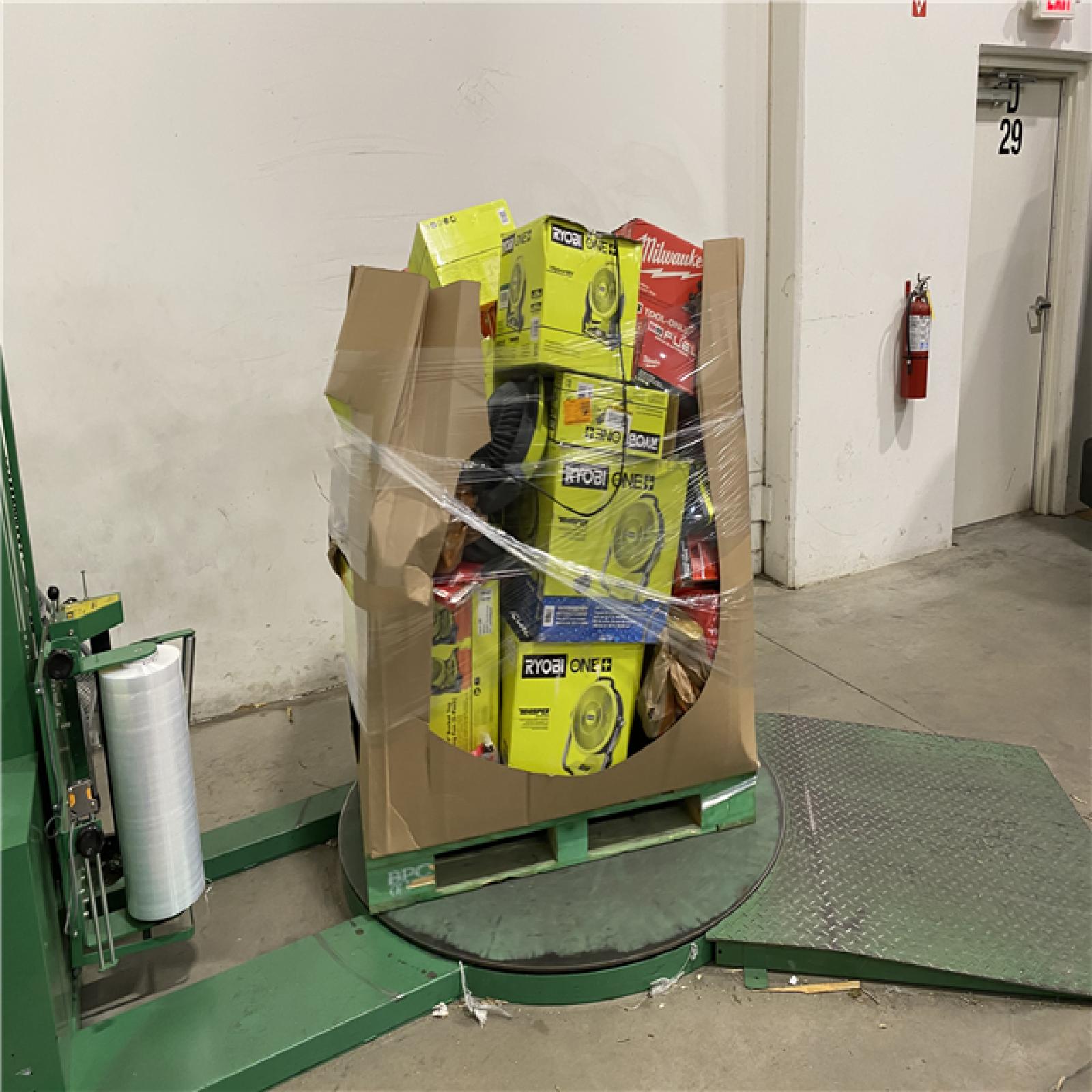 Dallas Location - As-Is Tool Pallet