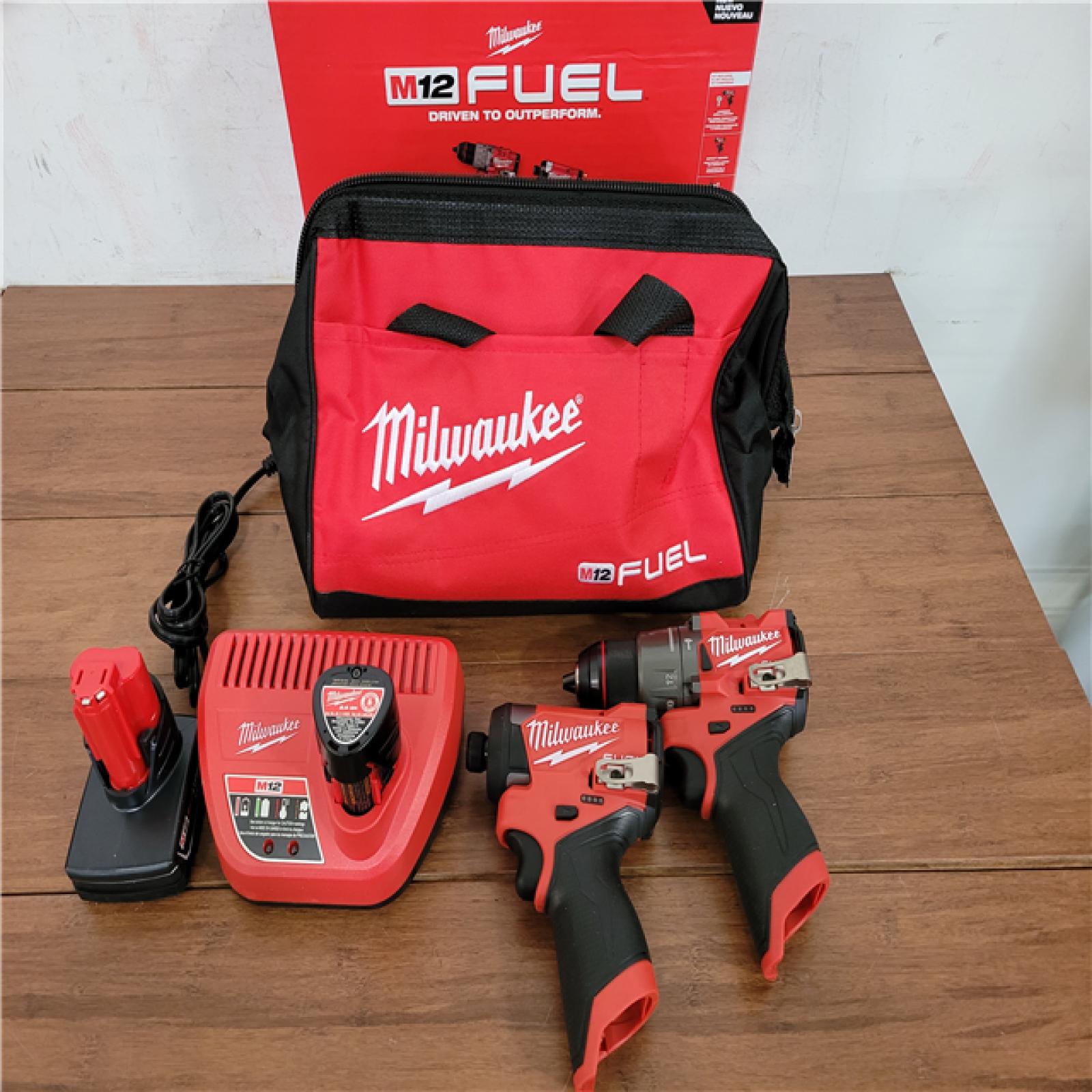 California NEW Milwaukee M12 Fuel 2-Tool Combo Kit  Includes (2) Batteries  Charger & Bag