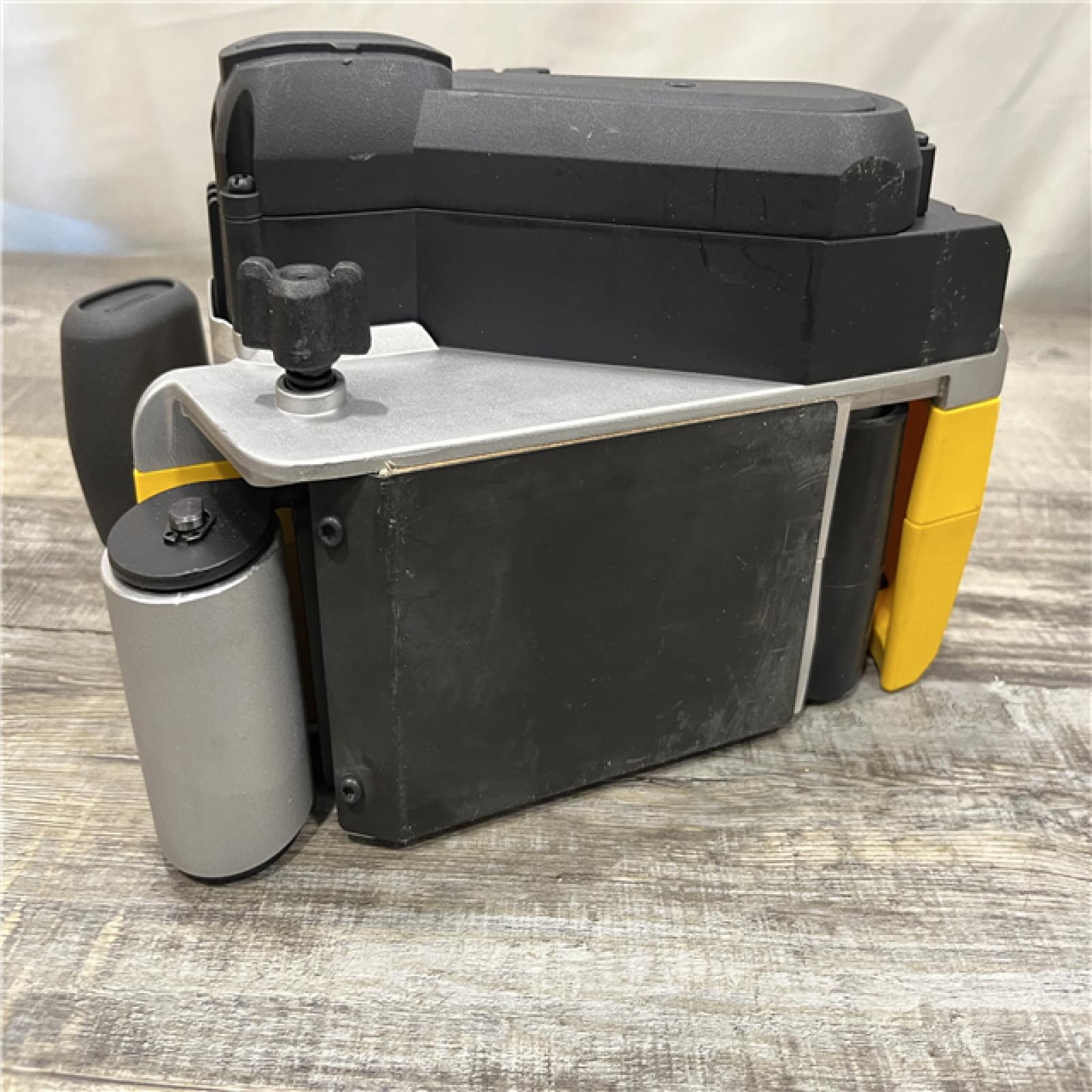 AS-IS DEWALT 20V MAX* XR Brushless Cordless Belt Sander (Tool-Only)