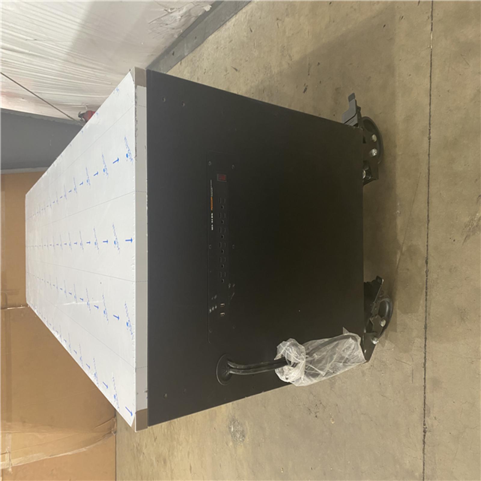 Houston Location AS IS - Home Improvement Pallet 8Foot HUSKY 24-Drawer Mobile WorkBench