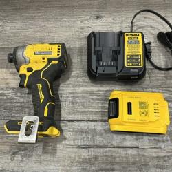 AS-SI DEWALT Atomic 20V Max Lithium-Ion Brushless Cordless Compact 1/4 in. Impact Driver Kit