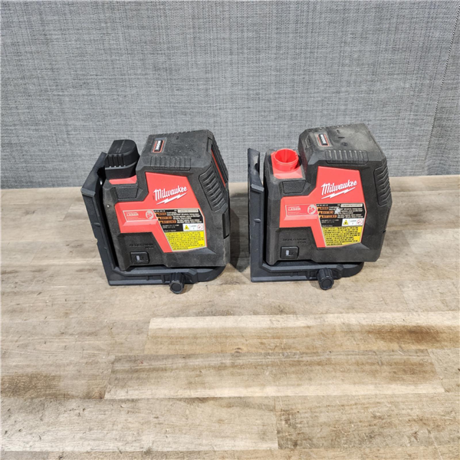 HOUSTON LOCATION - AS-IS MILWAUKEE 2 TOOL COMBO