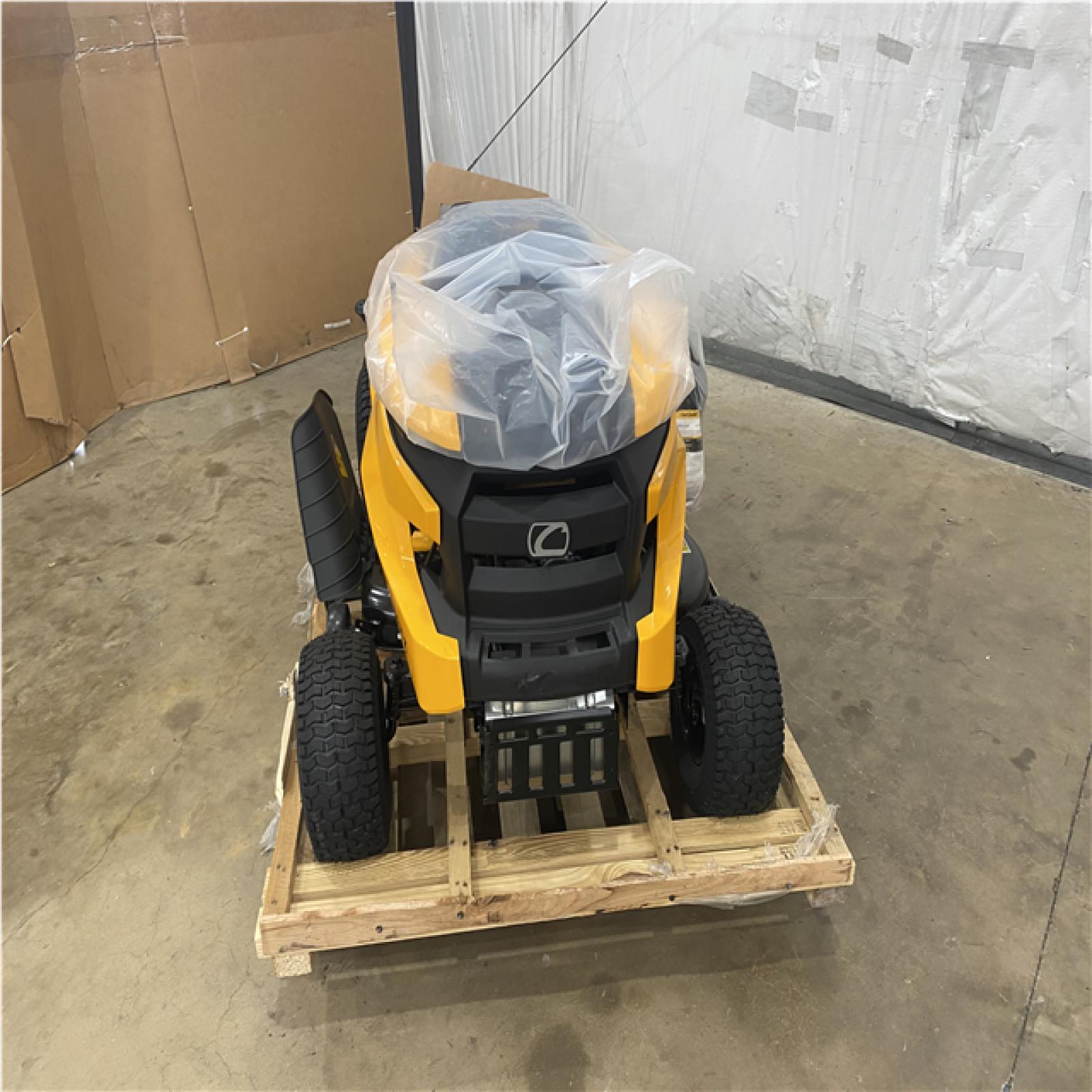 Houston Location - AS-IS Outdoor Power Equipment CUB CADET LT42 XT1 SIT DOWN MOWER