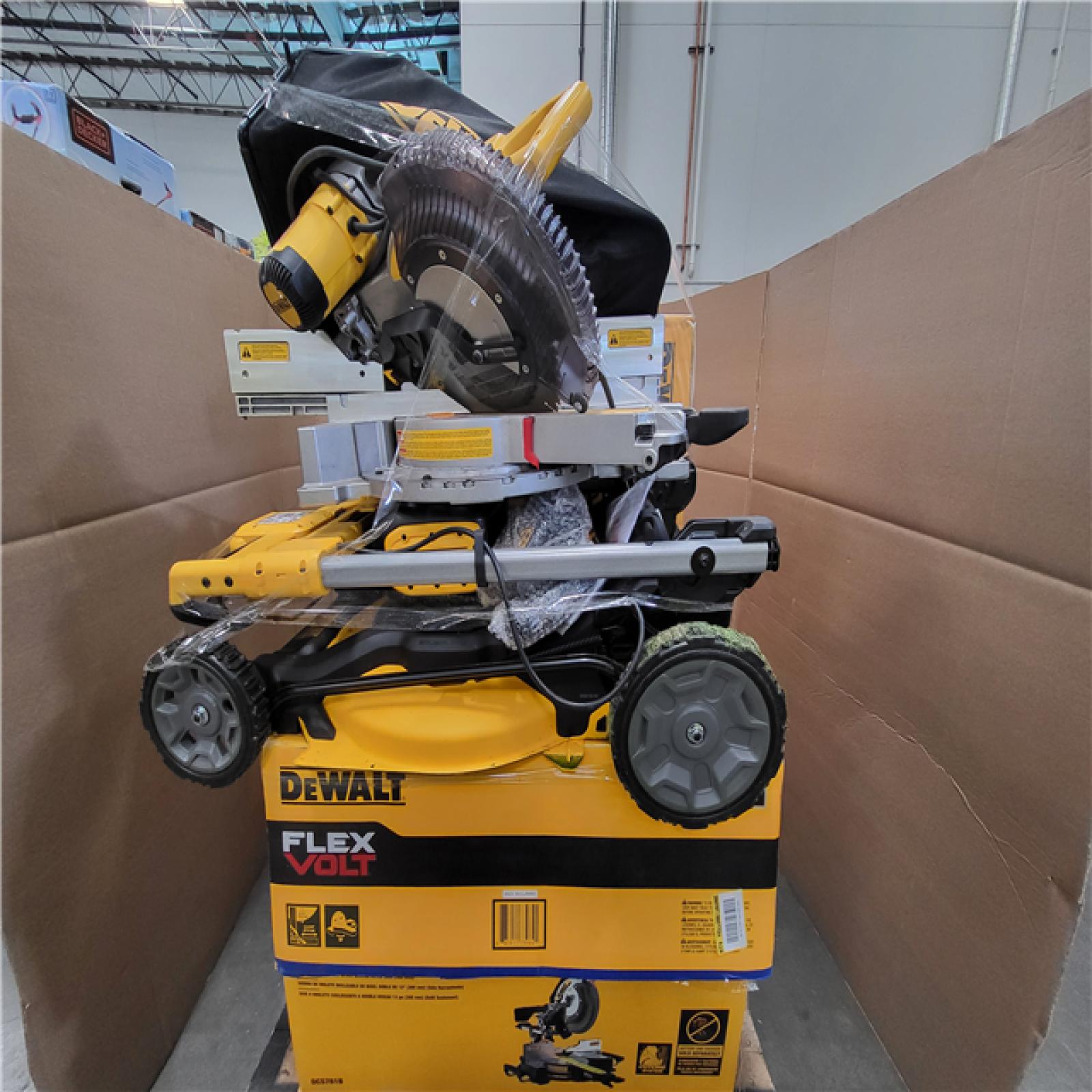 PHOENIX AS-IS TOOL PALLET