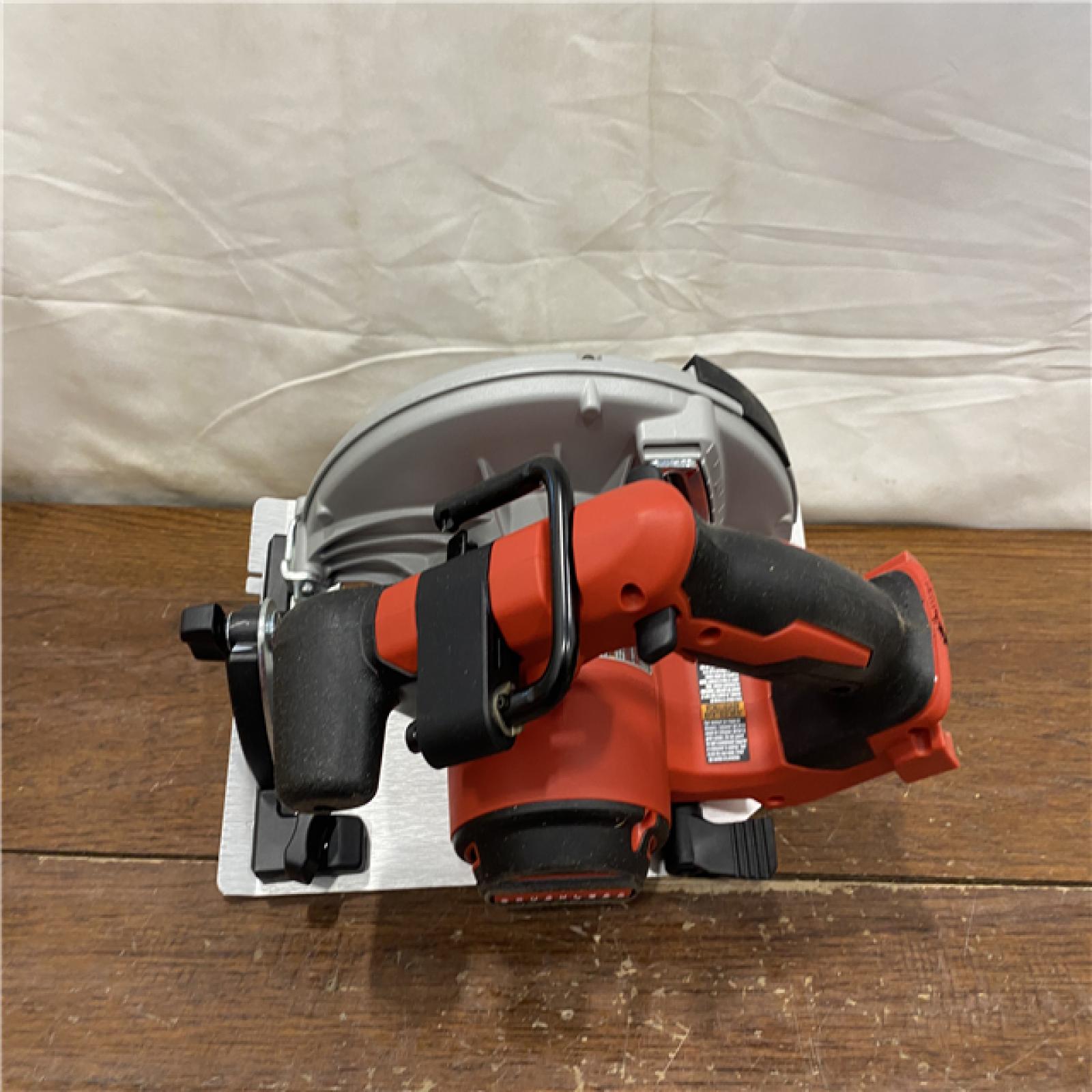 AS-IS Milwaukee M18 7-1/4  18V Brushless Circular Saw 2631-20 (Bare Tool)