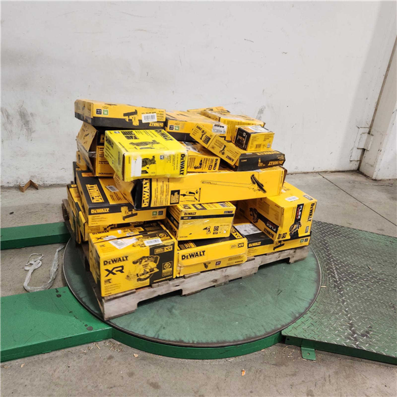 Dallas Location - As-Is DEWALT Tool Pallet