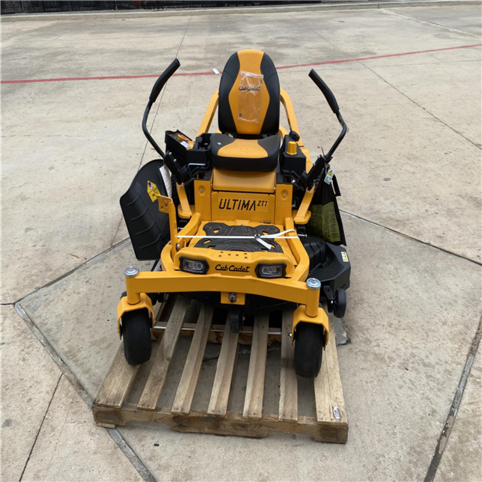 Houston Location AS IS - Cub Cadet ZT1 50 Riding Mower