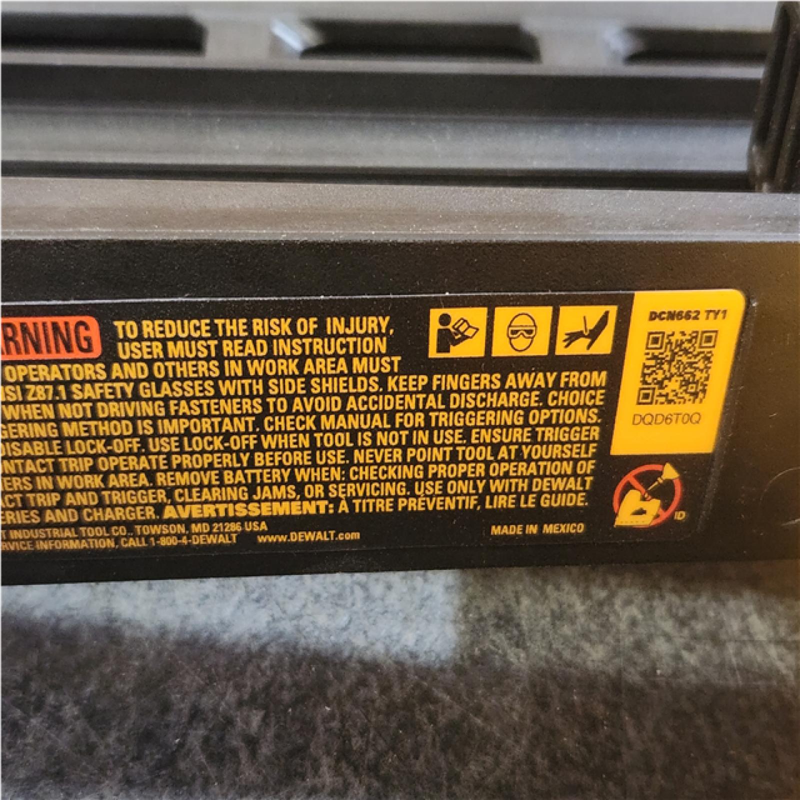 Phoenix NEW DEWALT 20V MAX XR 16-Gauge Lithium-Ion Cordless Finish Nailer (Tool Only)