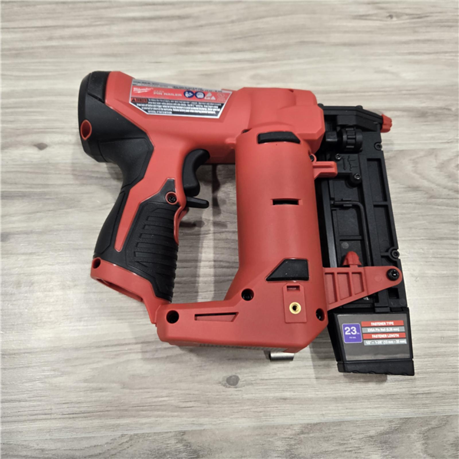 LIKE NEW! - Milwaukee 2540-20 12V 23 Gauge Cordless Pin Nailer (Tool Only)