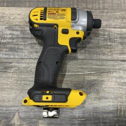 AS-IS DEWALT 20V MAX Cordless 1/4 in. Impact Driver Kit