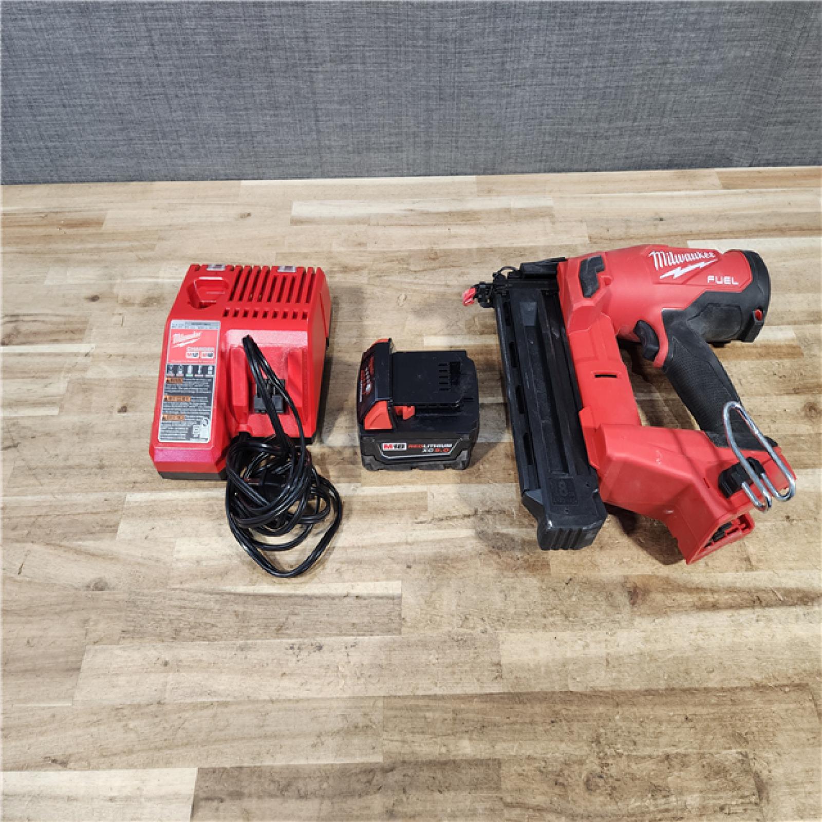 HOUSTON LOCATION - AS - IS Milwaukee FUEL GEN II 18-Volt 18-Gauge Lithium-Ion Brushless Cordless Brad Nailer Kit