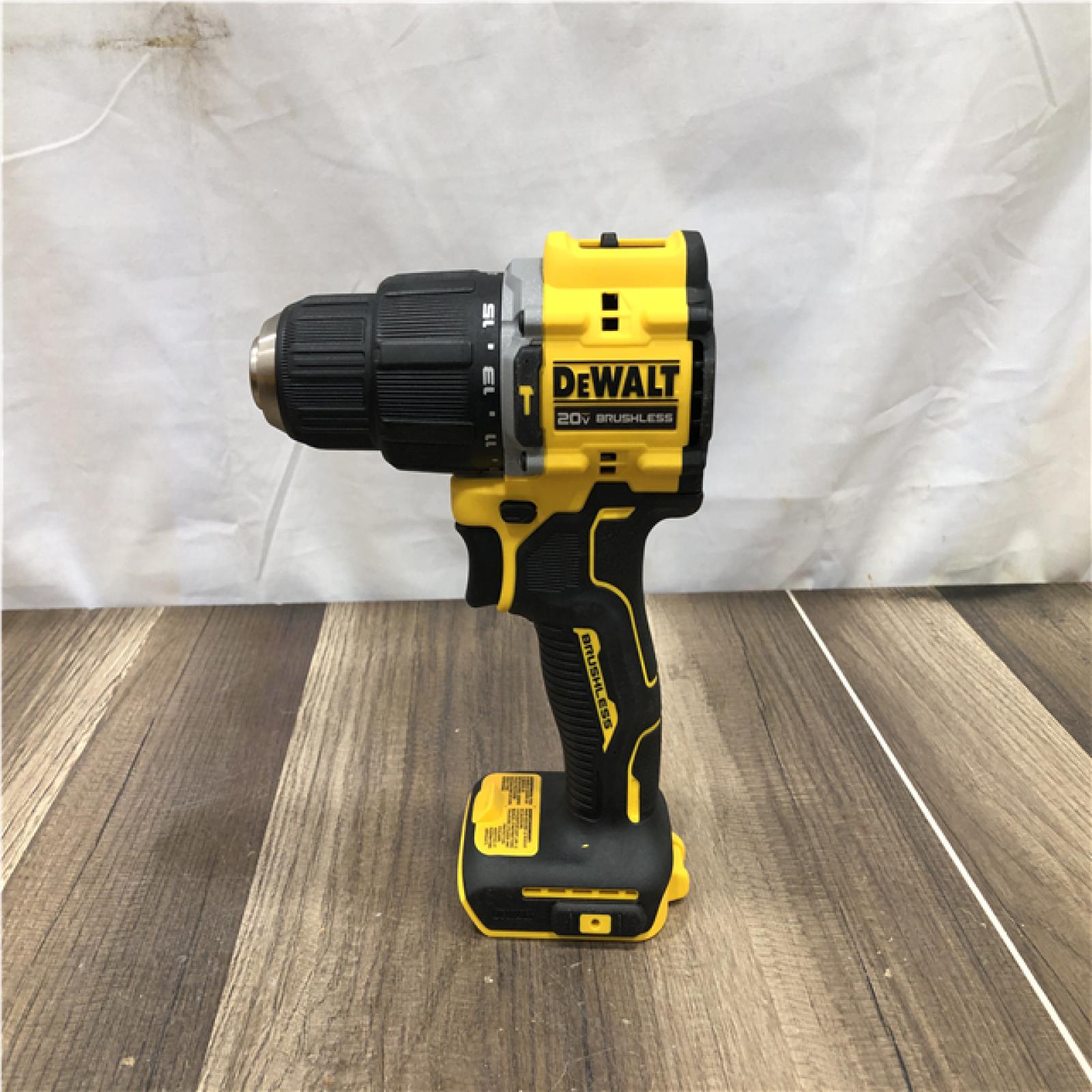 AS-IS DEWALT ATOMIC 20V Cordless 1/2 in. Compact Hammer Drill Kit