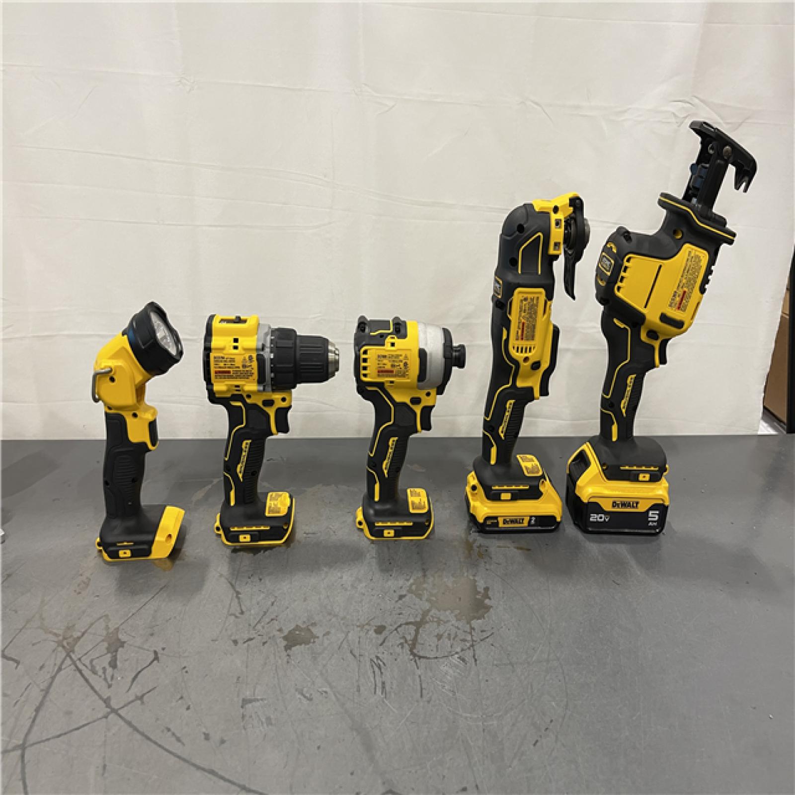 AS-IS - DEWALT 20-Volt MAX Lithium-Ion Cordless 7-Tool Combo Kit