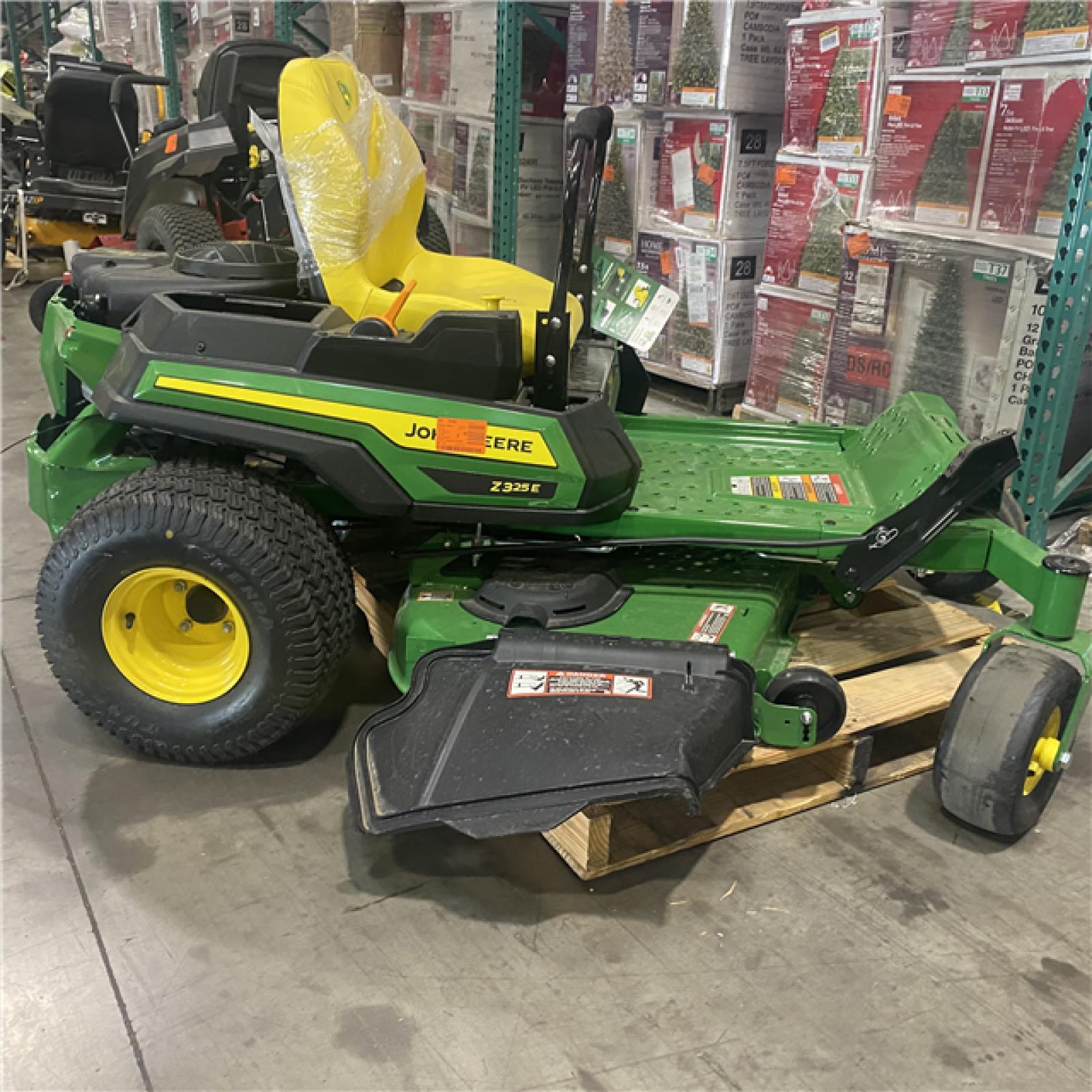 Dallas Location - As-Is John Deere Z325E 48 in. 24 HP Gas  Zero Turn Riding Lawn Mower