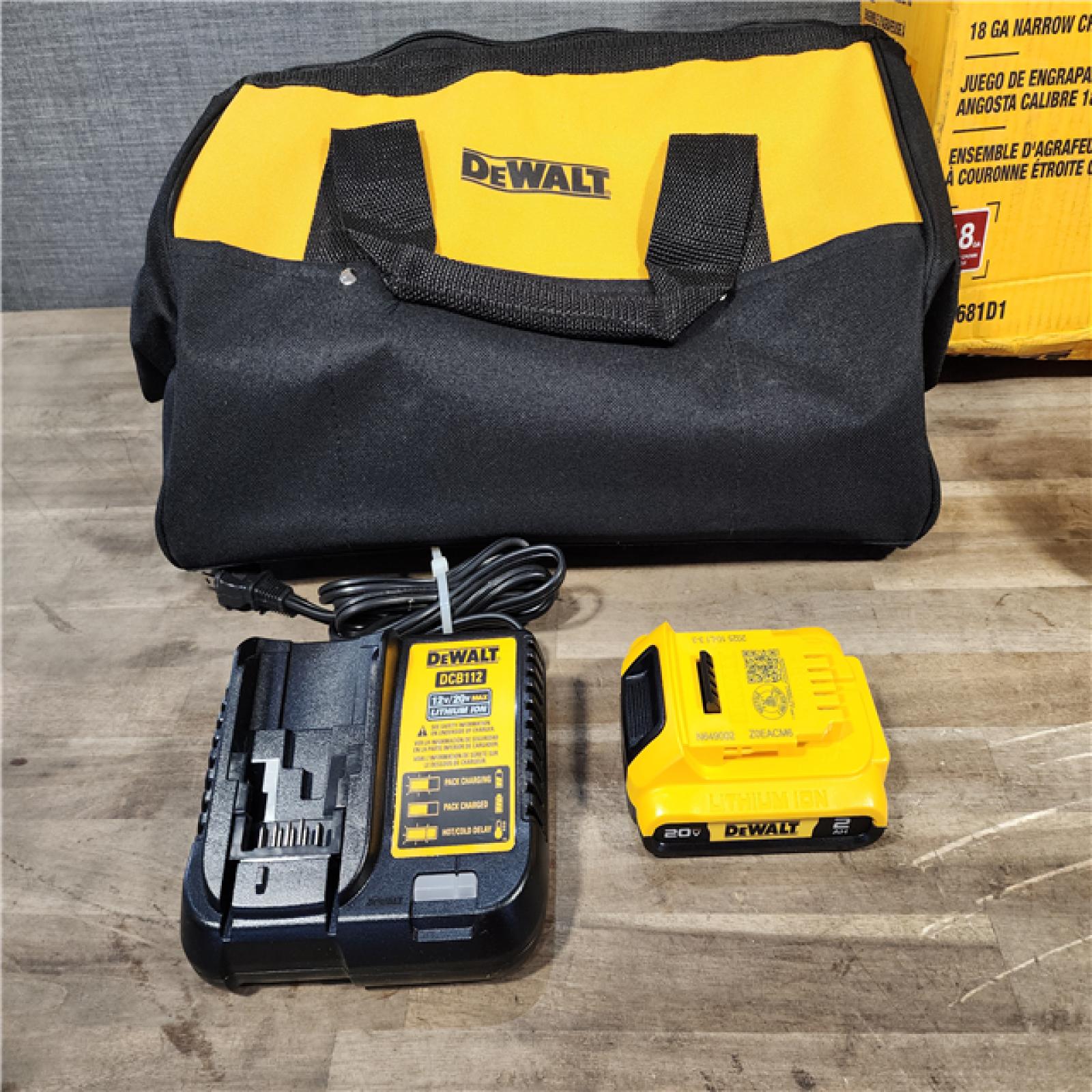 HOUSTON LOCATION - AS-IS DeWALT DCN681D1 20V MAX 18ga Cordless Brushless Narrow Crown Stapler Kit w/ BATTERY & CHARGER