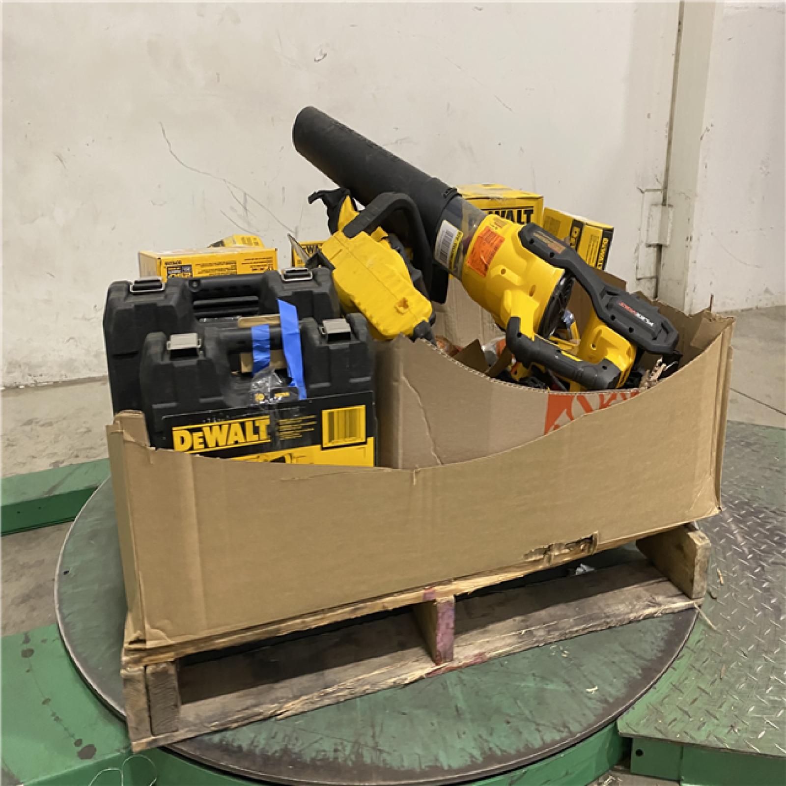 Dallas Location - As-Is DEWALT Tool Pallet