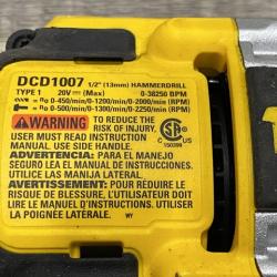 AS-IS DEWALT Atomic 20V Max Lithium-Ion Brushless Cordless Compact 1/4 in. Impact Driver Kit