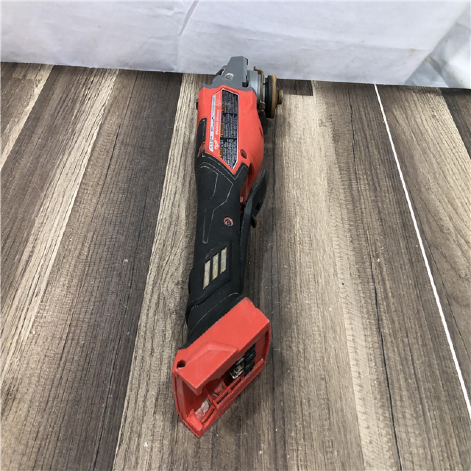 AS-IS Milwaukee FUEL 18-Volt Lithium-Ion Brushless Cordless 4-1/2 in./6 in. Braking Grinder with Paddle Switch (Tool-Only)