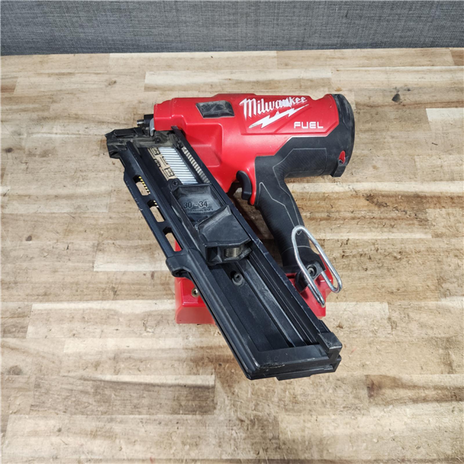 HOUSTON LOCATION - AS - IS Milwaukee FUEL 3-1/2 in. 18-Volt 30-Degree Lithium-Ion Brushless Cordless Framing Nailer (Tool-Only)