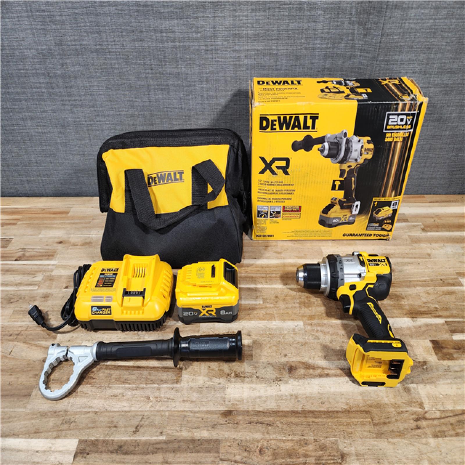 HOUSTON LOCATION - AS-IS (APPEAR LIKE NEW) DEWALT 20V XR Lithium-Ion Cordless Hammer Drill Kit (Battery & Charger)