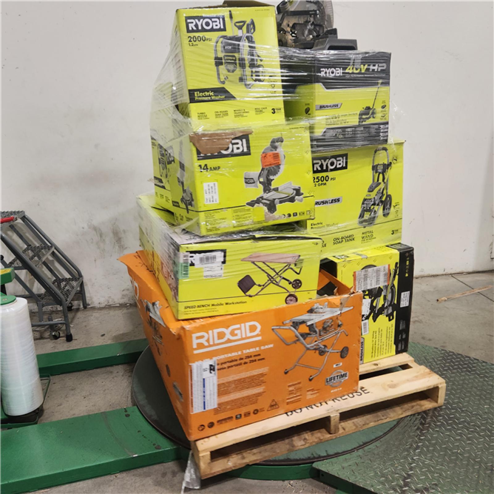 Dallas Location - As-Is Tool Pallet