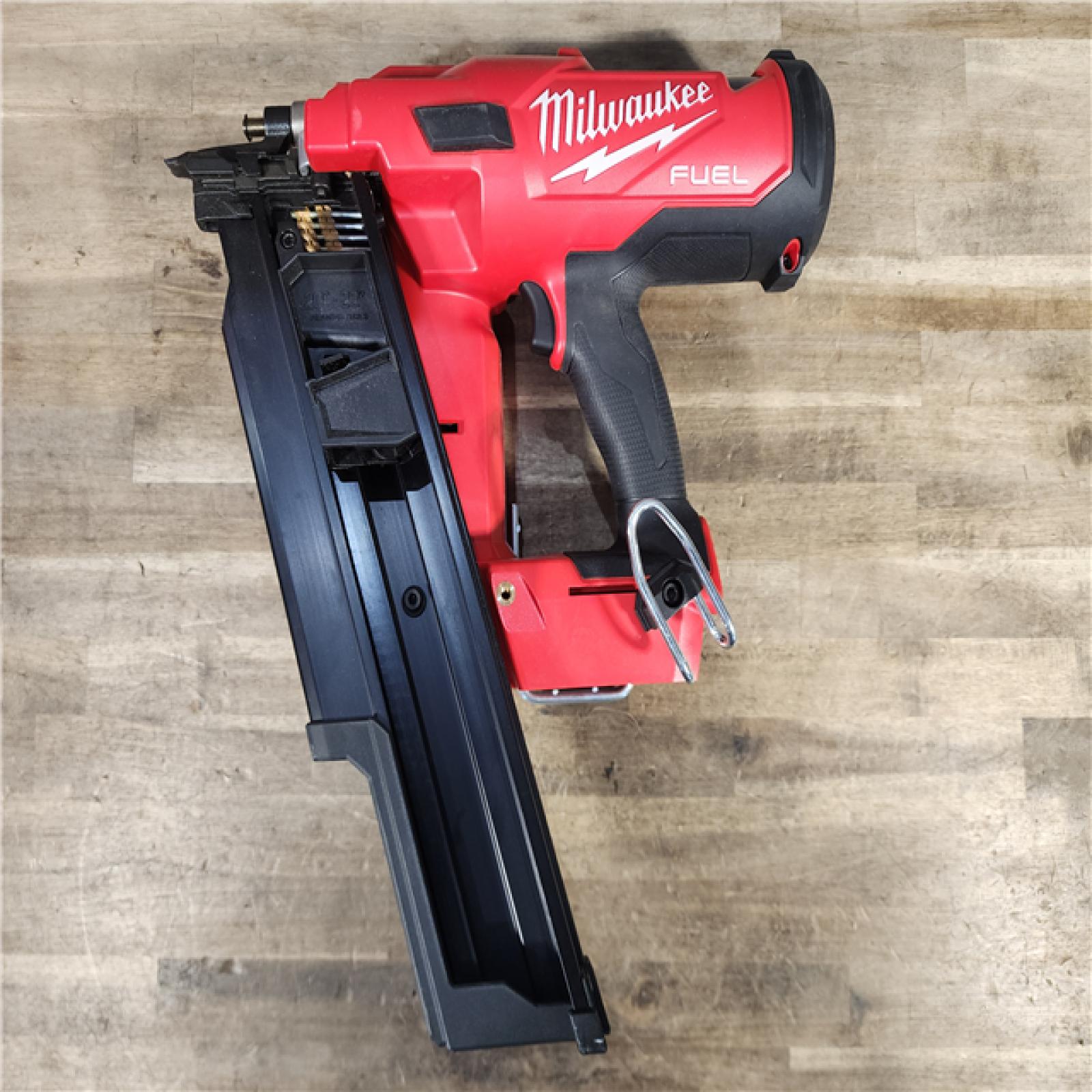 HOUSTON LOCATION - AS-IS Milwaukee 2744-20 M18 FUEL 3-1/2 in. 18-Volt 21-Degree Lithium-Ion Brushless Cordless Framing Nailer (Tool-Only)