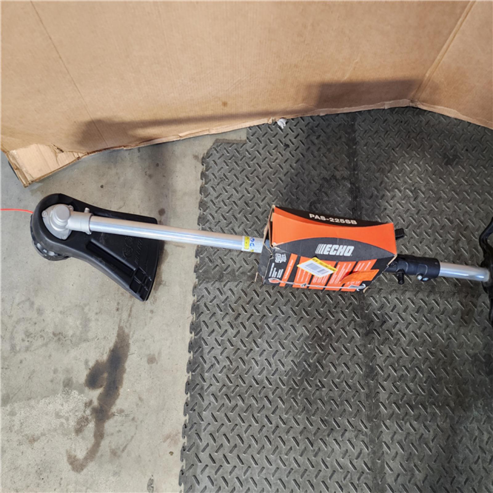 HOUSTON LOCATION - AS-IS ECHO 21.2 Cc Gas 2-Stroke Attachment Capable Power Head for Use with Pro Attachment Series