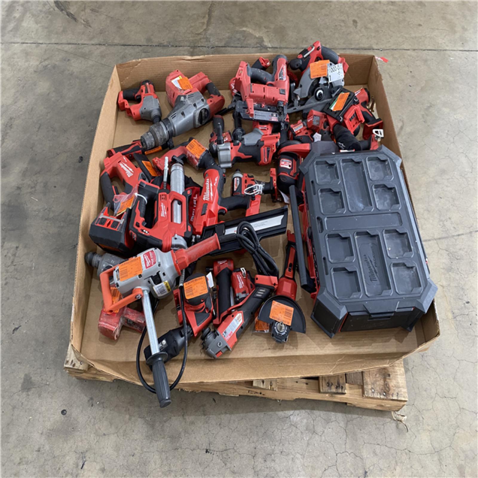 Houston Location AS IS - Tool Pallet