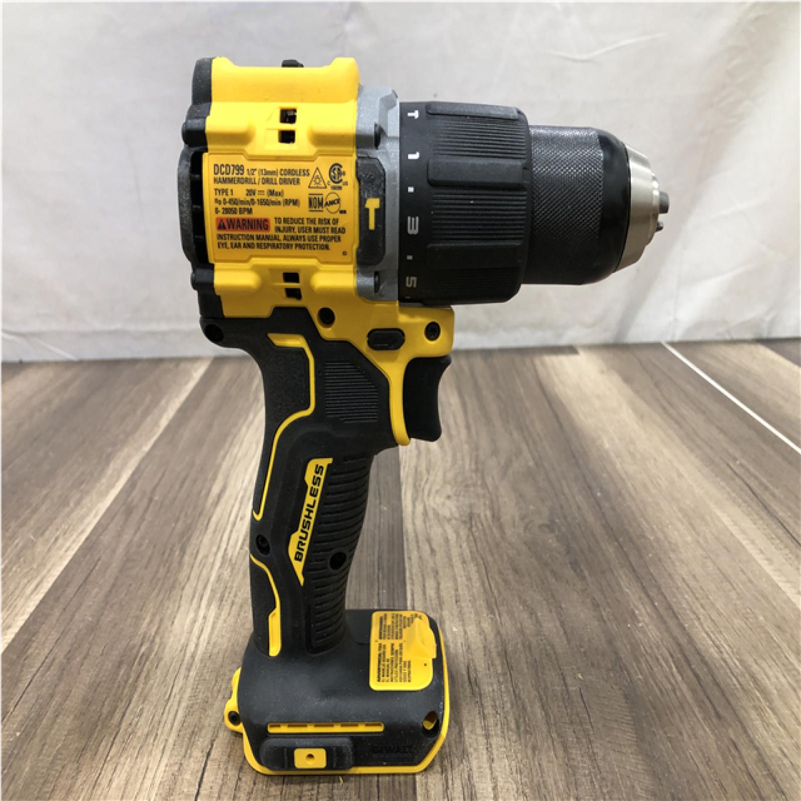 AS-IS DEWALT ATOMIC 20V Lithium-Ion Cordless 1/2 in. Hammer Drill Kit