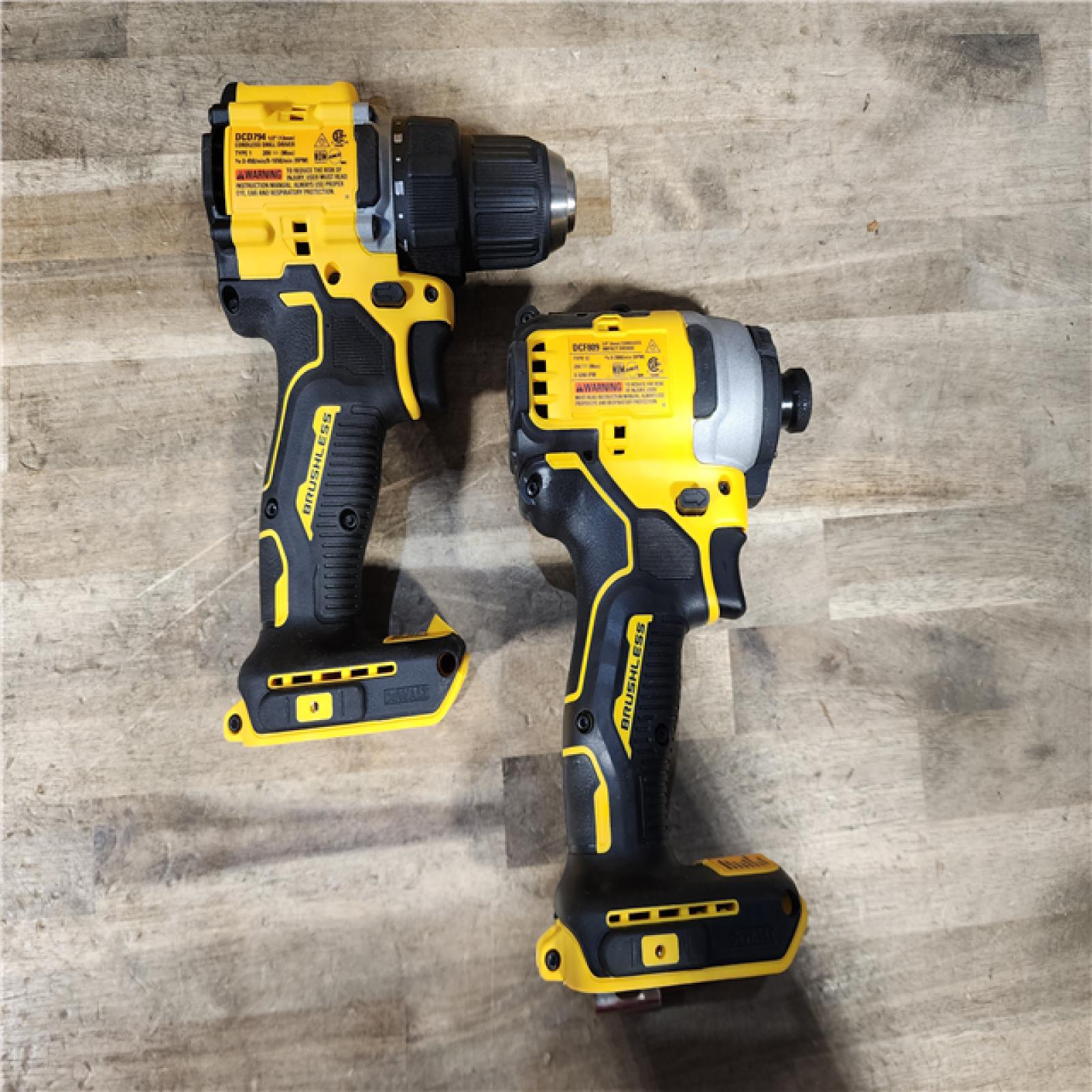 HOUSTON LOCATION - AS-IS Dewalt DCK225D2 20V MAX ATOMIC Brushless Compact Lithium-Ion 1/2 in. Cordless Drill Driver and 1/4 in. Impact Driver Combo Kit with 2 Batteries 2 Ah