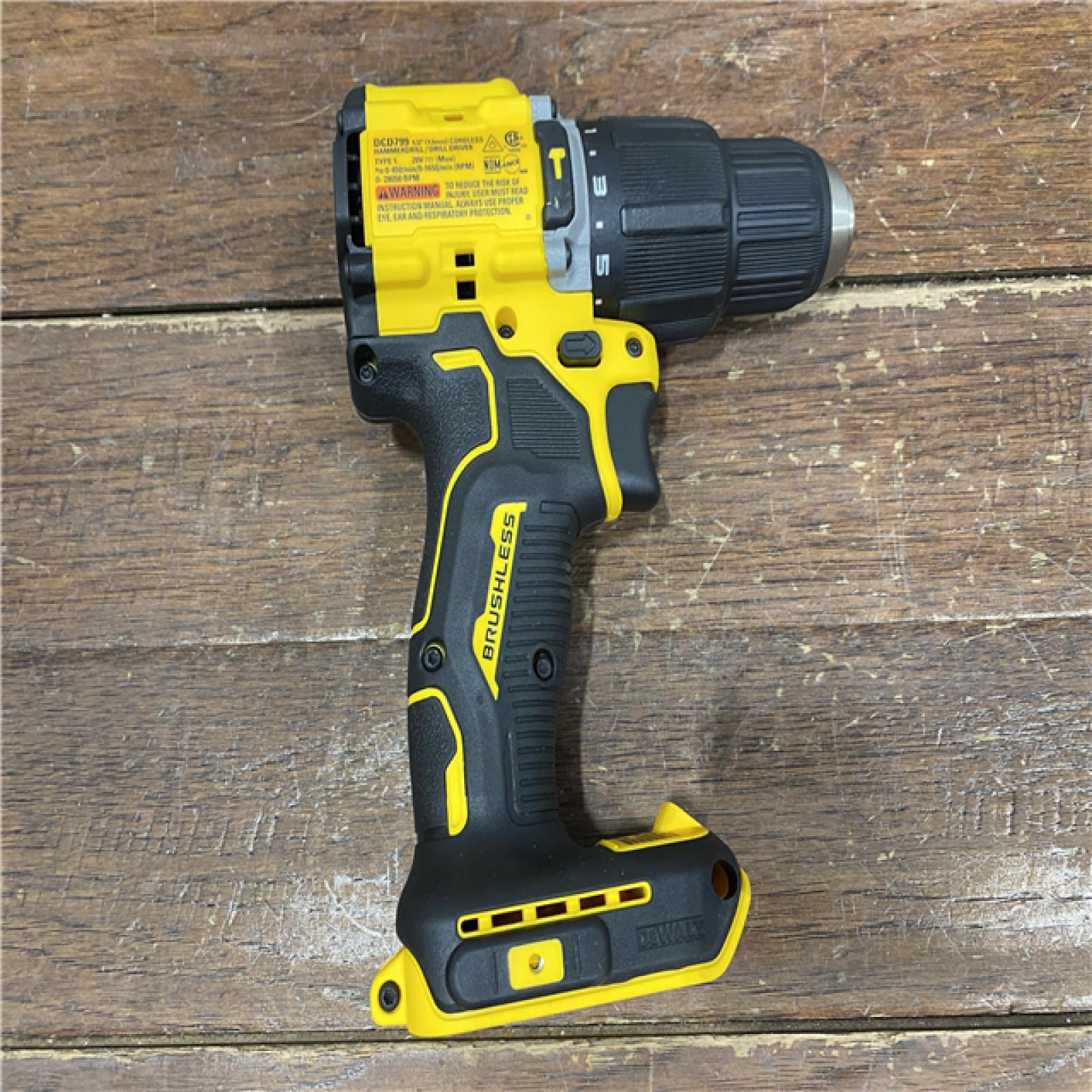 AS-IS DEWALT ATOMIC 20-Volt Lithium-Ion Cordless 1/2 in. Compact Hammer Drill with 3.0Ah Battery, Charger and Bag