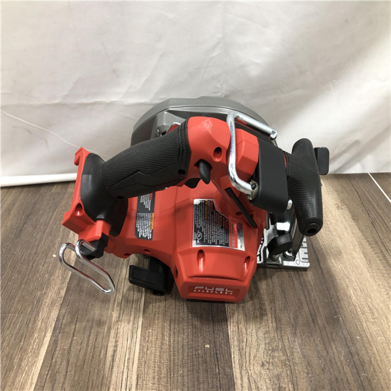 AS-IS Milwaukee FUEL 18V Lithium-Ion Brushless Cordless 6-1/2 in. Circular Saw (Tool-Only)