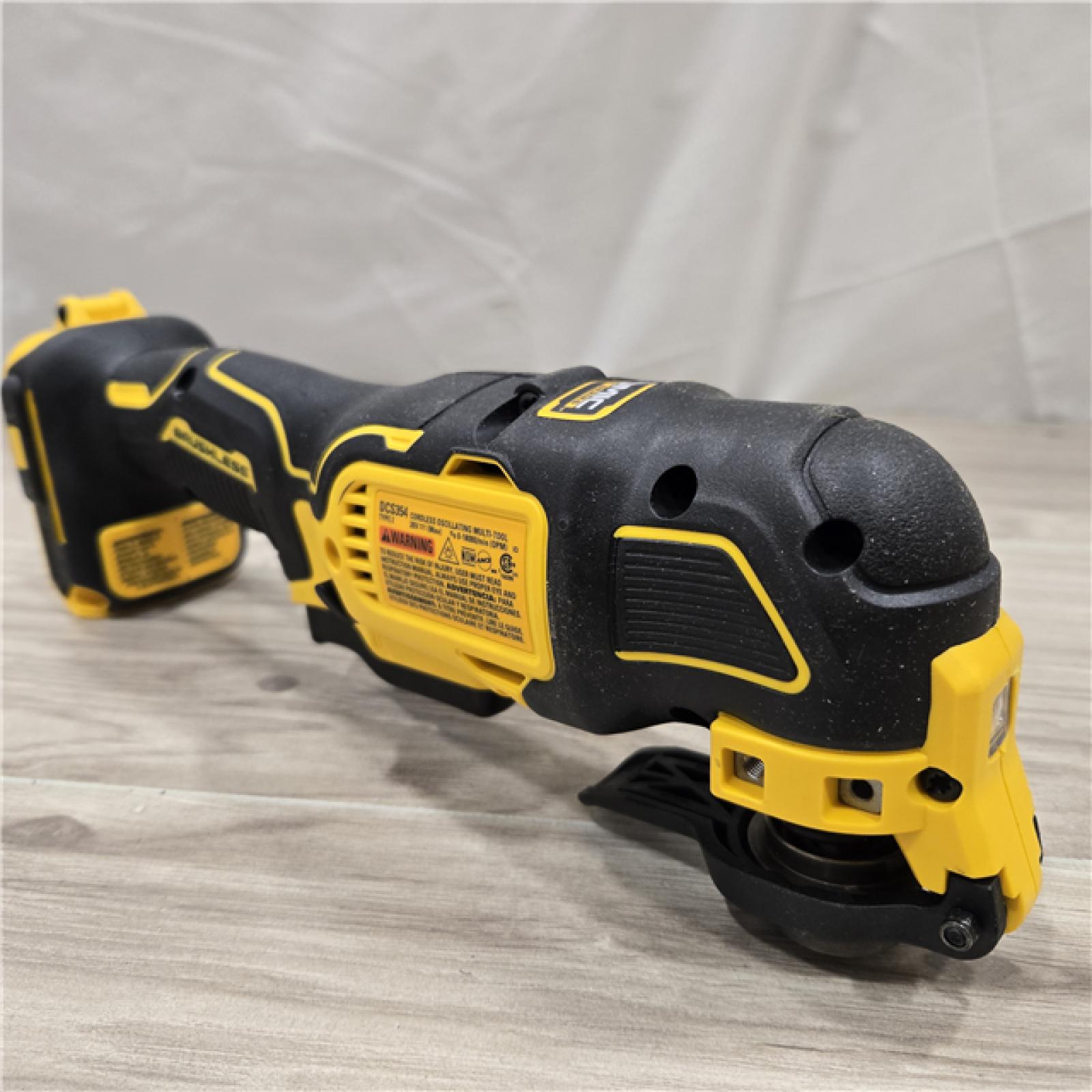 AS-IS DeWalt 20V MAX ATOMIC Cordless Brushless 4-Tool Combo Kit