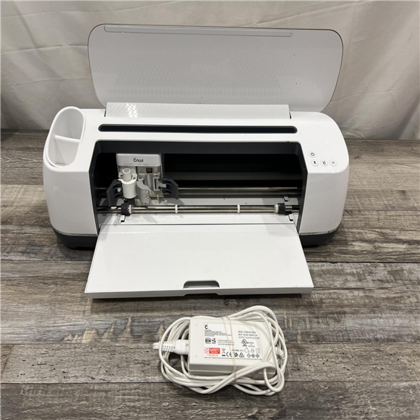 AS-IS Cricut Maker - MAKER-620E -Champagne