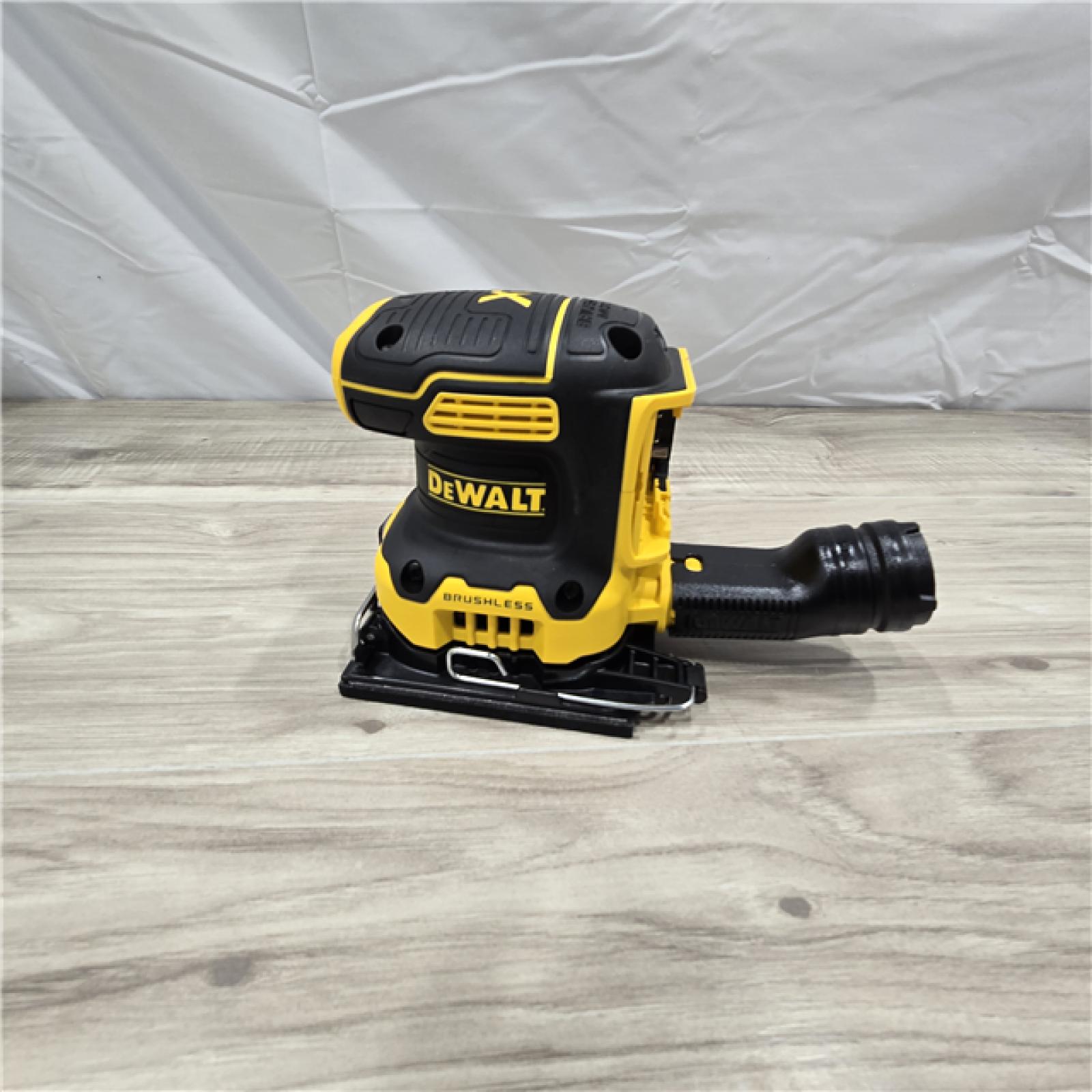 LIKE NEW! - DEWALT 20V MAX XR  Cordless Sheet Speed Sander (Tool Only)