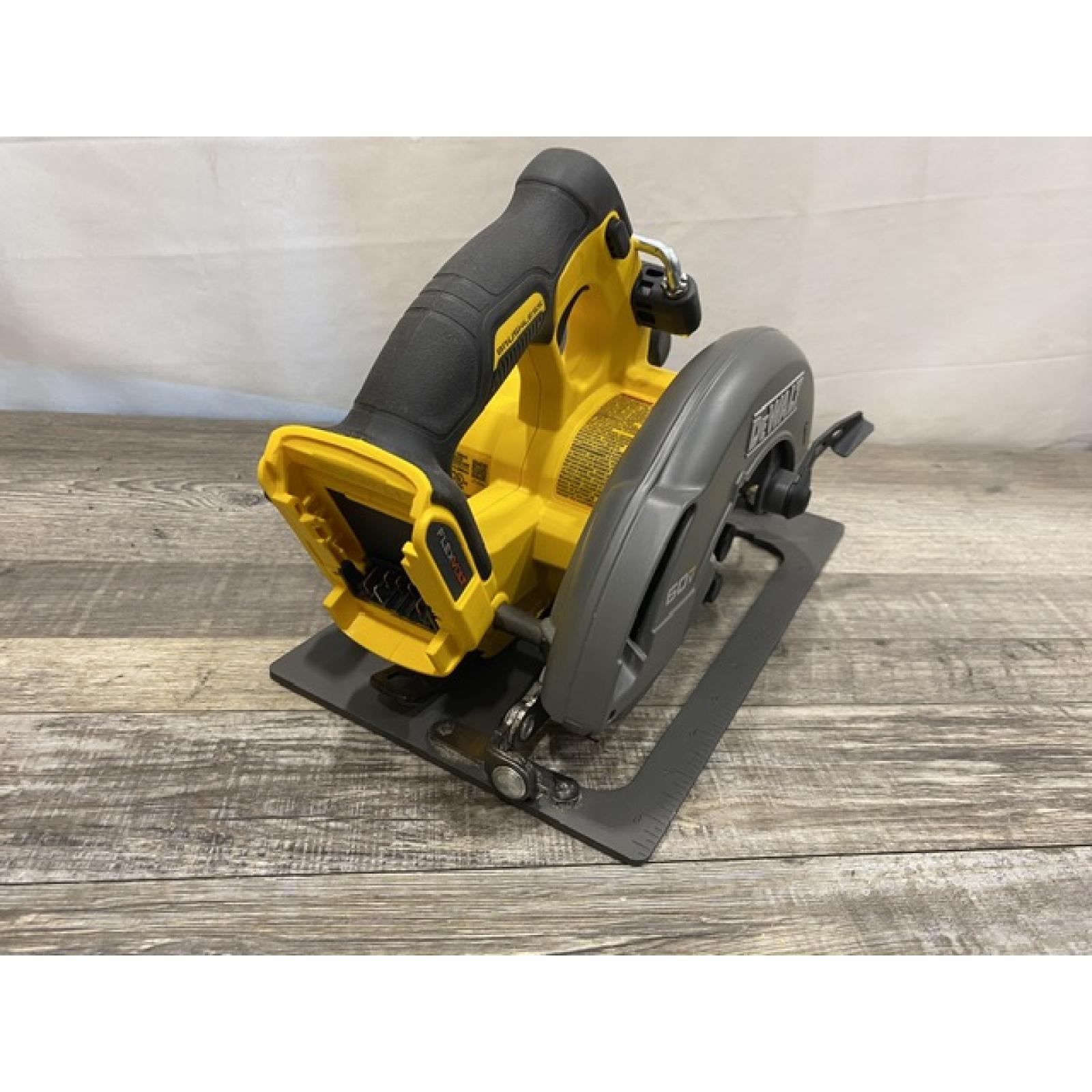 AS-IS DEWALT FLEXVOLT 60V MAX Cordless Brushless 7-1/4 in. Circular Saw with Brake (Tool Only)
