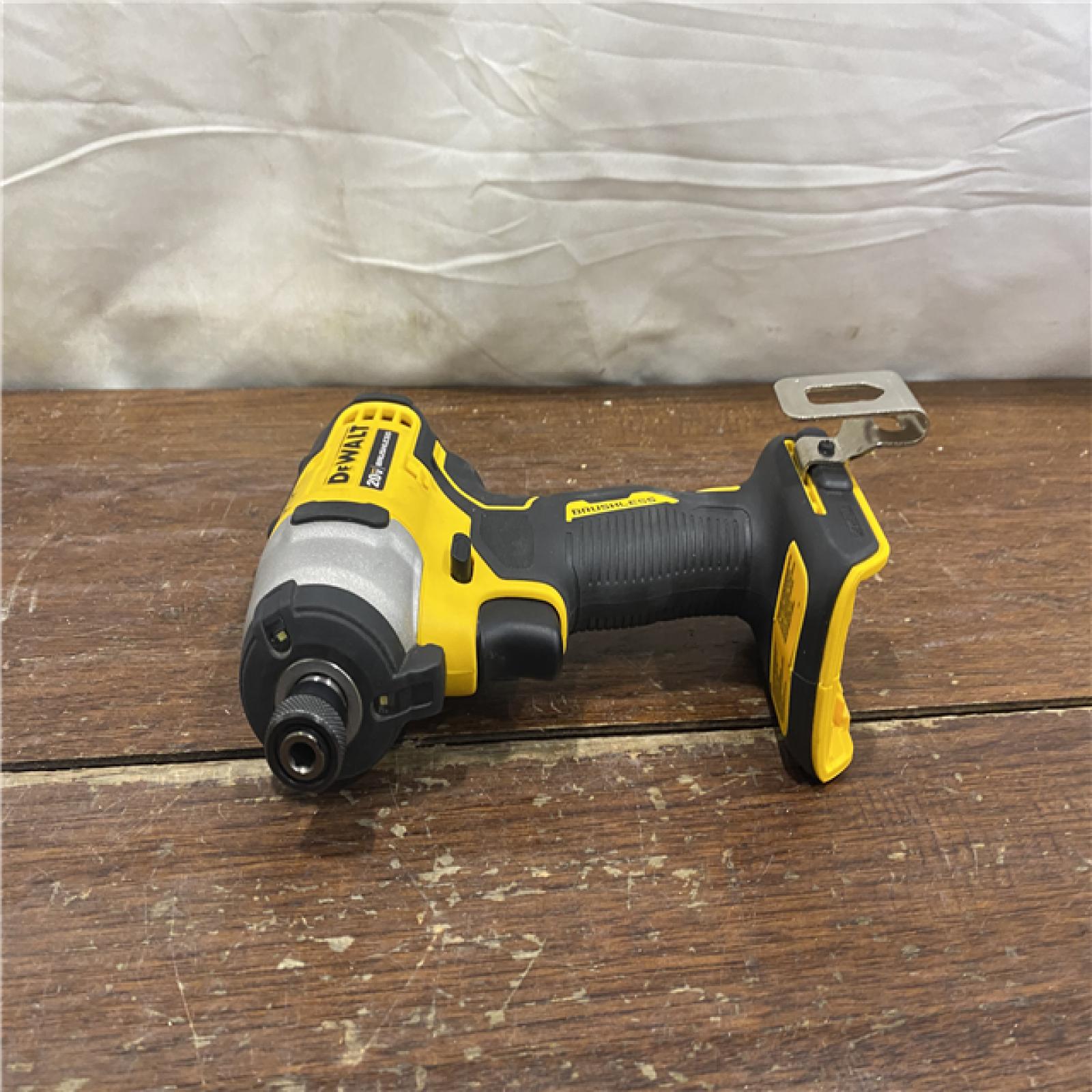 AS-IS DeWALT ATOMIC 20V MAX Cordless Compact Impact Driver Kit W/ Li-Ion Battery, 1/4, Brushless
