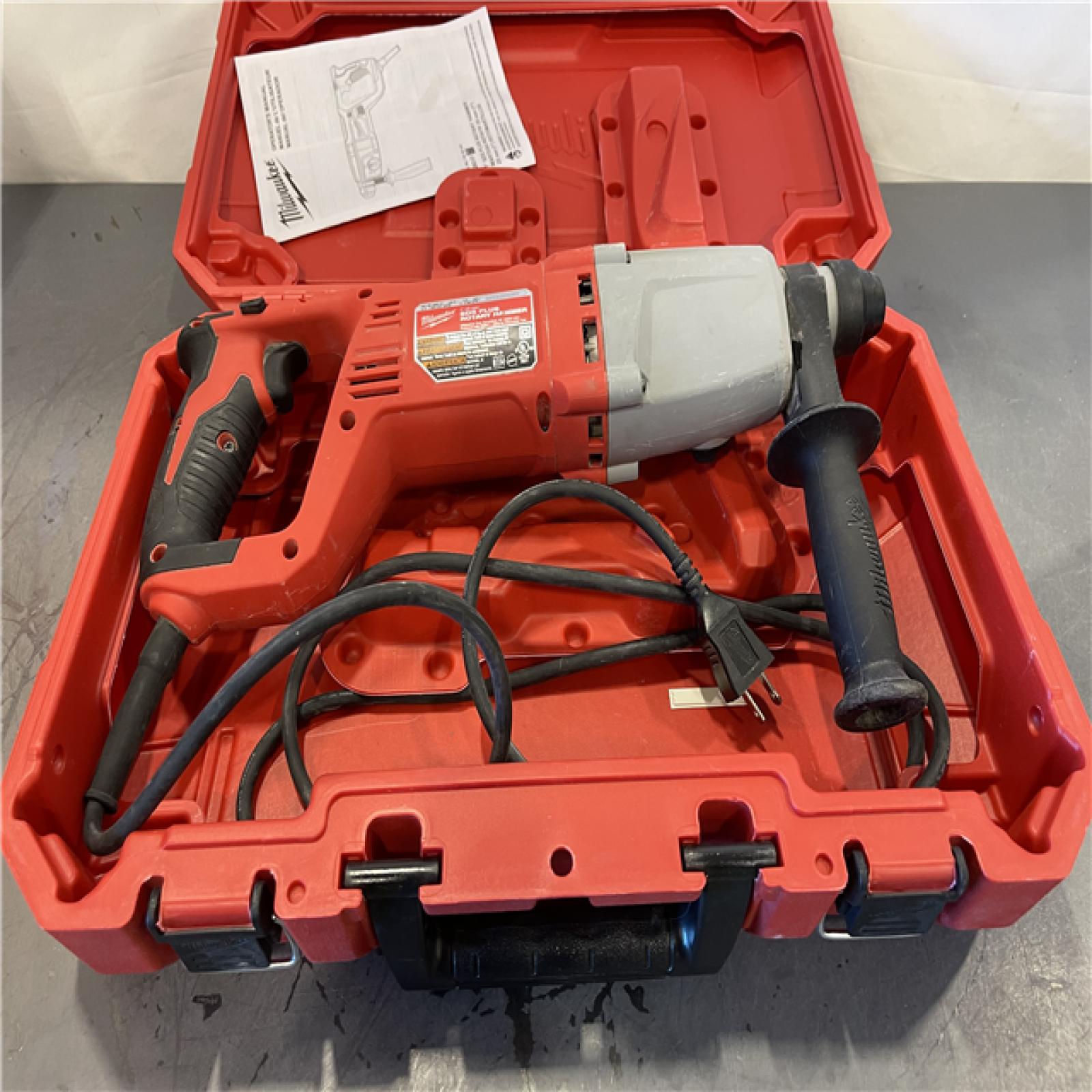 AS-IS - Milwaukee 8 Amp Corded 1 in. SDS D-Handle Rotary Hammer