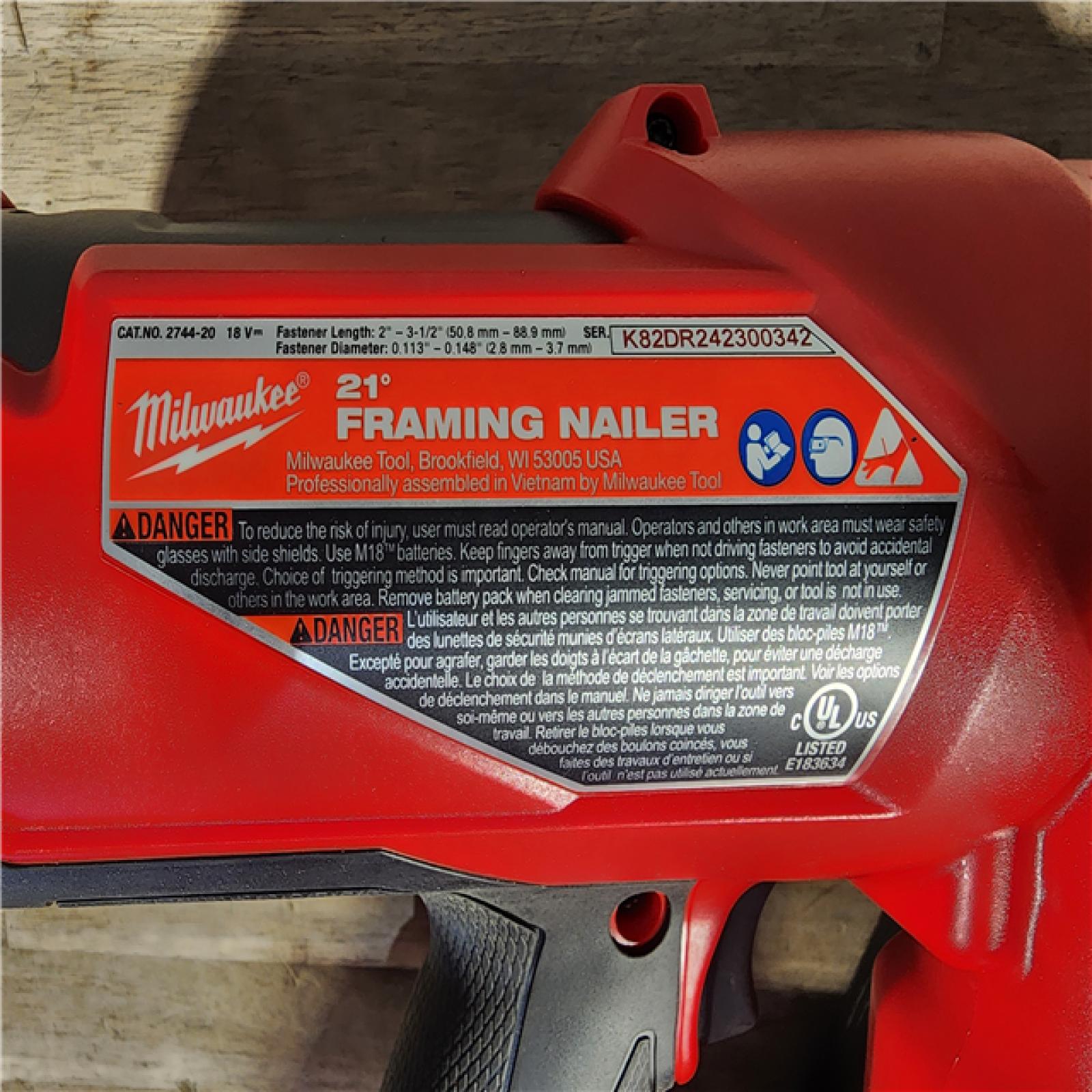 HOUSTON LOCATION - AS-IS (APPEARS LIKE NEW) Milwaukee 2744-20 M18 FUEL 3-1/2 in. 18-Volt 21-Degree Lithium-Ion Brushless Cordless Framing Nailer (Tool-Only)