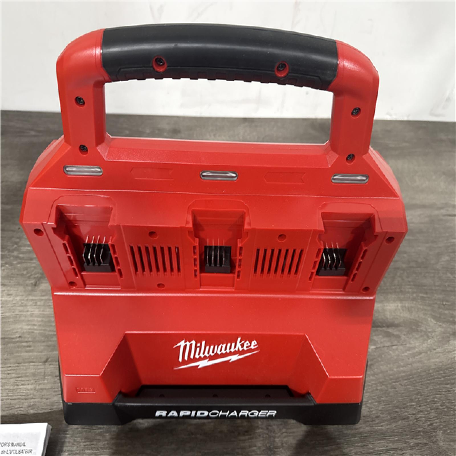 CALIFORNIA LIKE NEW MILWAUKEE FORGE DUAL BATTERY STARTER KIT