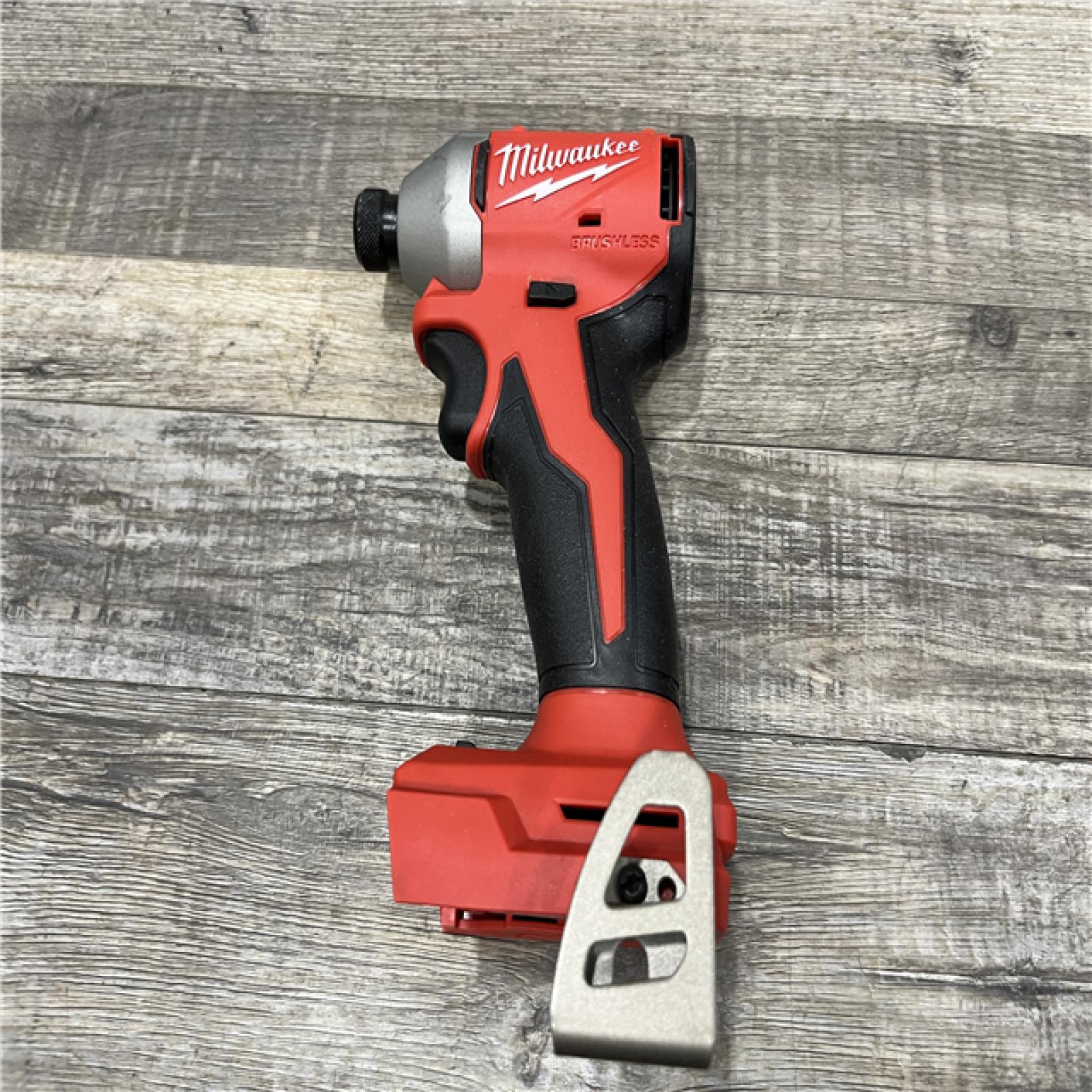 AS-IS Milwaukee 18V Lithium-Ion Compact Brushless Cordless 1/4 in. Impact Driver Kit