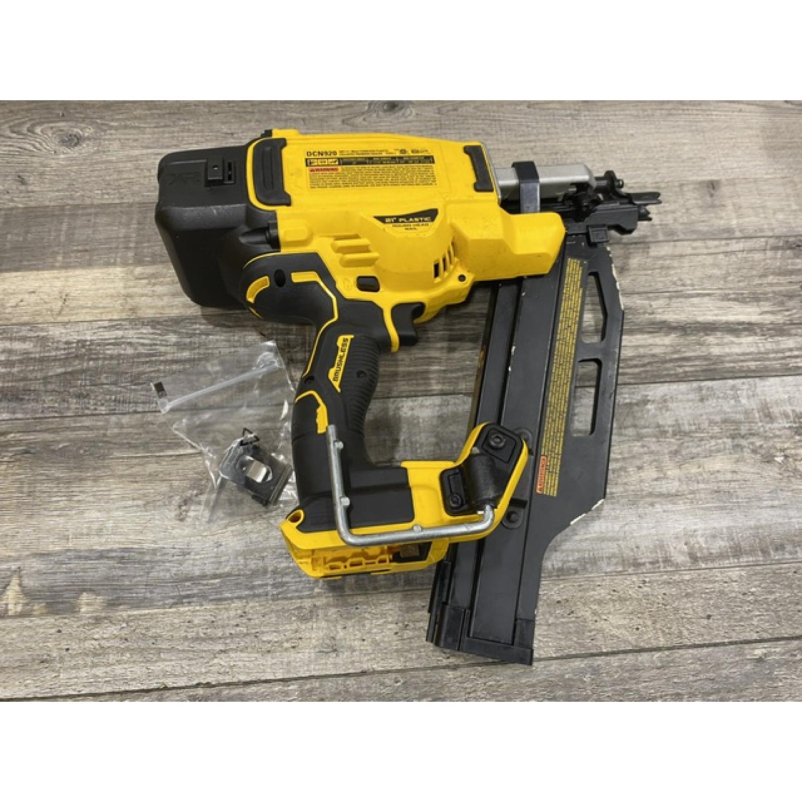 AS-IS DEWALT 20-Volt 21° Cordless Framing Nailer (Tool-Only)