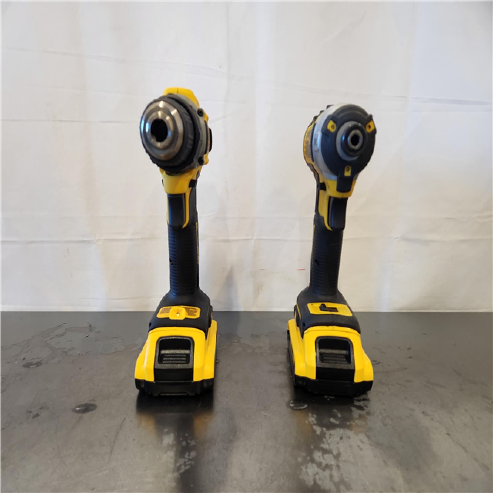 AS-IS- DEWALT ATOMIC 20-Volt MAX Lithium-Ion Cordless Combo Kit