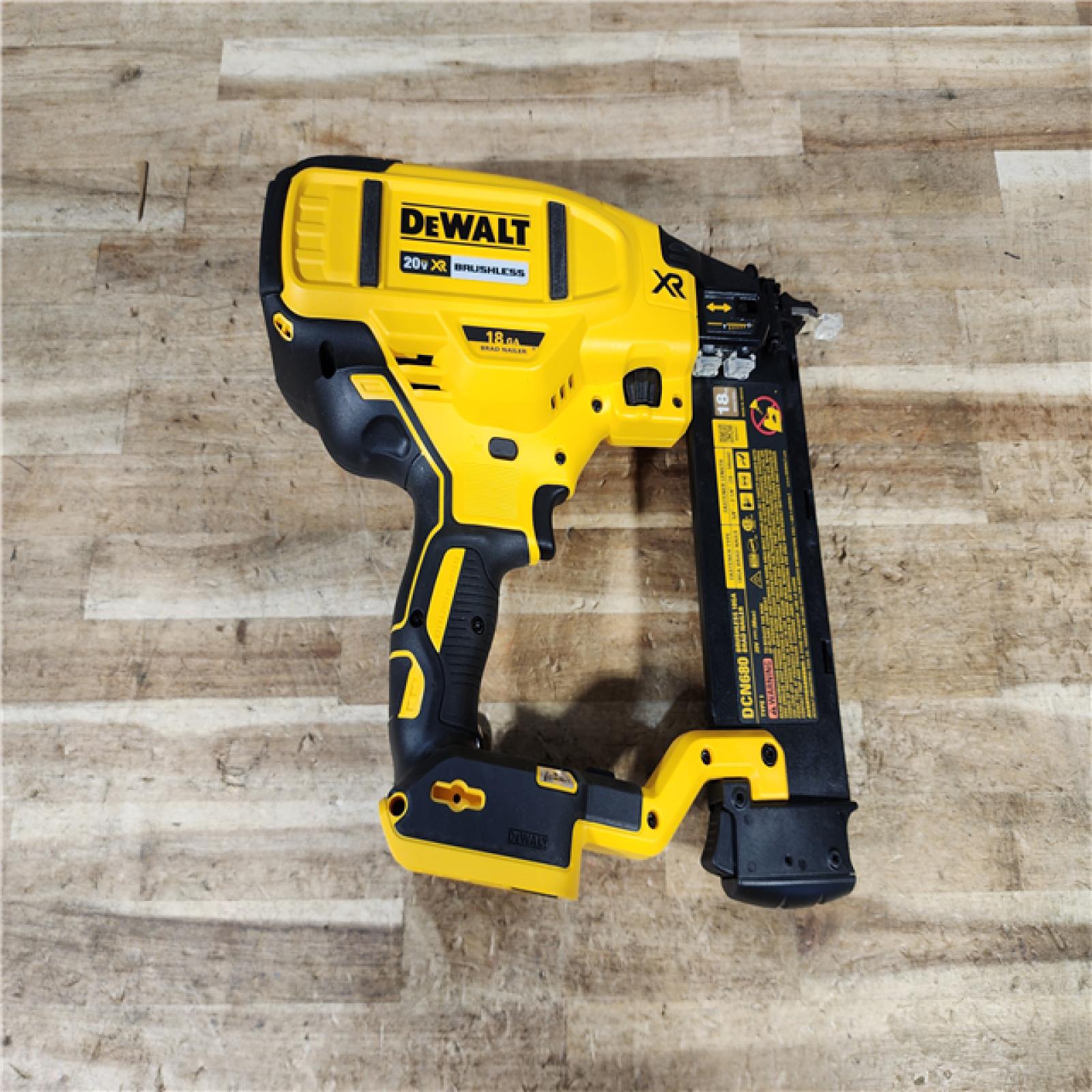 HOUSTON LOCATION - AS - IS DEWALT 20V MAX XR 18 Gauge Cordless Brad Nailer (Tool Only)