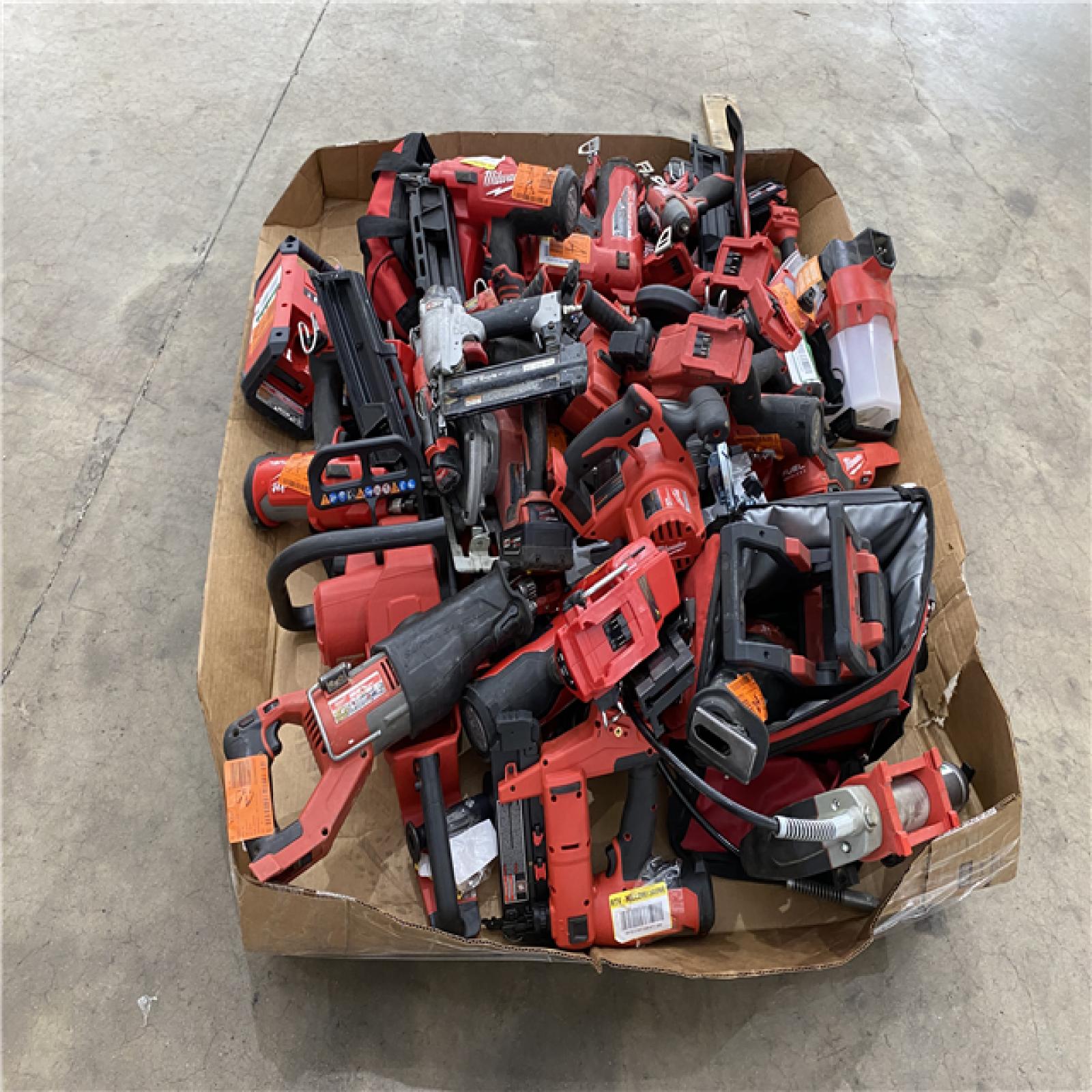 Houston Location AS IS - Tool Pallet