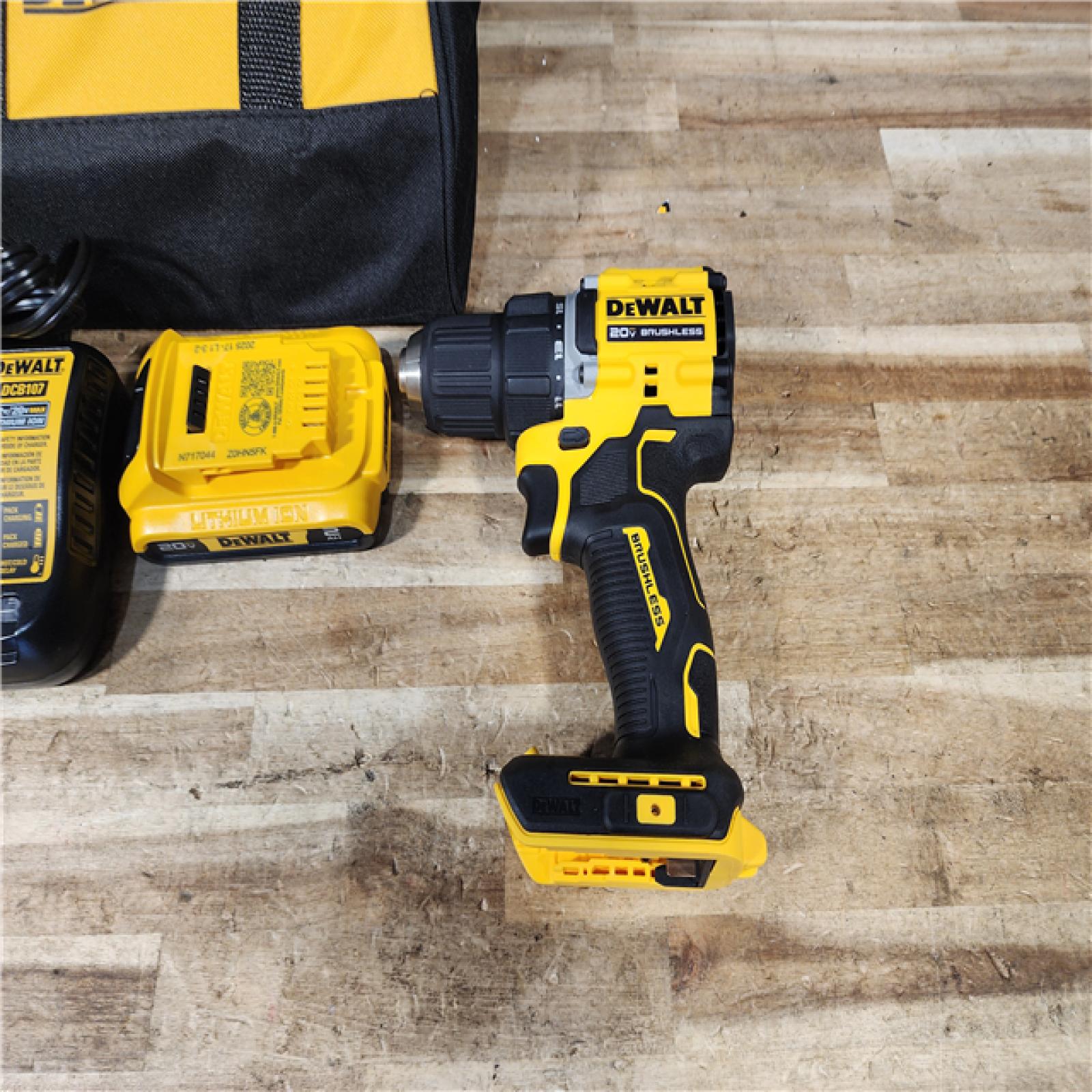 HOUSTON LOCATION - AS - IS DEWALT Atomic 20V Lithium-Ion Cordless Compact 1/2 in. Drill/Driver Kit