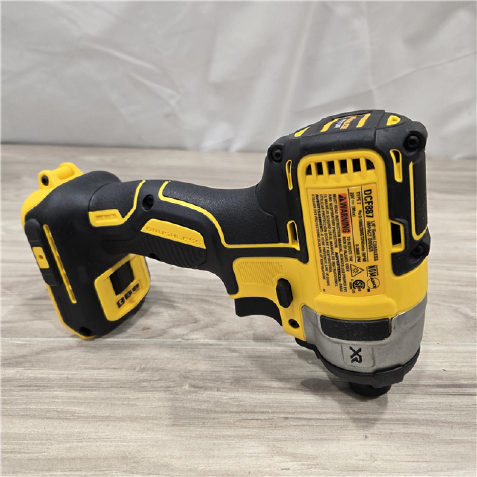 AS-IS DEWALT 20V MAX Cordless Hammer Drill/Driver 2 Tool Combo Kit