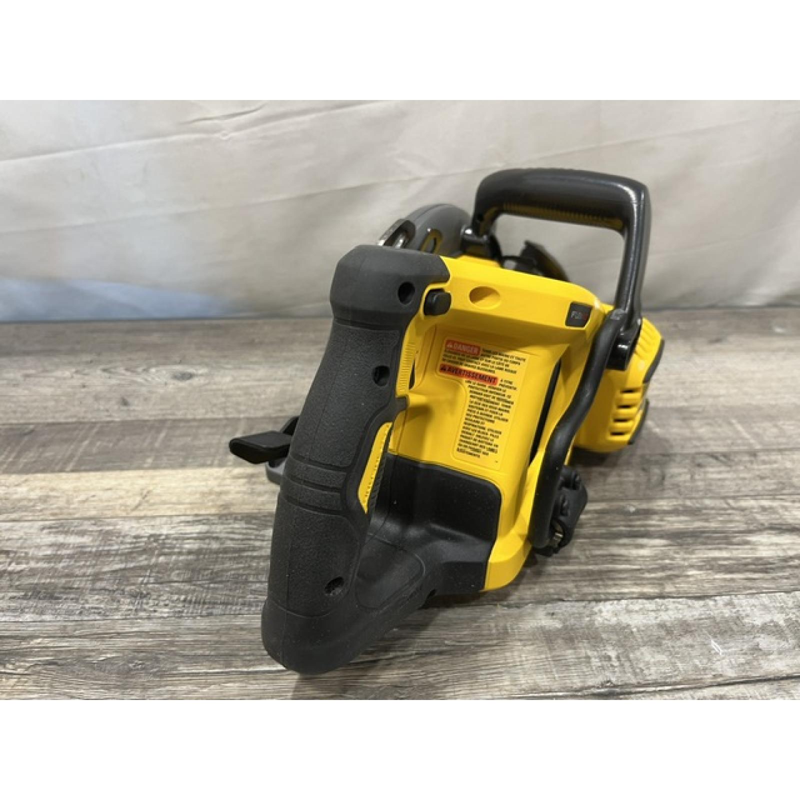 AS-IS DEWALT FLEXVOLT 60V MAX Cordless Brushless 7-1/4 in. Wormdrive Style Circular Saw (Tool Only)