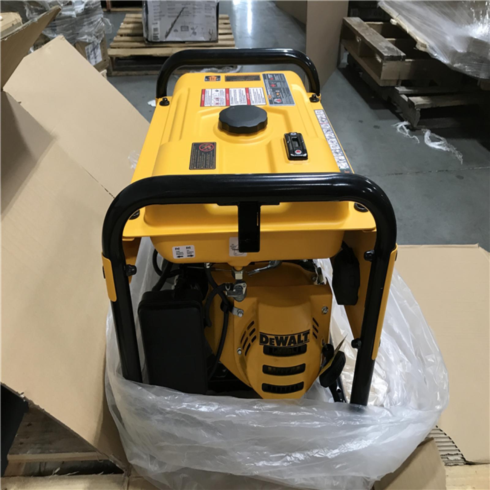 CALIFORNIA AS-IS DeWALT 4000 WATT GAS GENERATOR