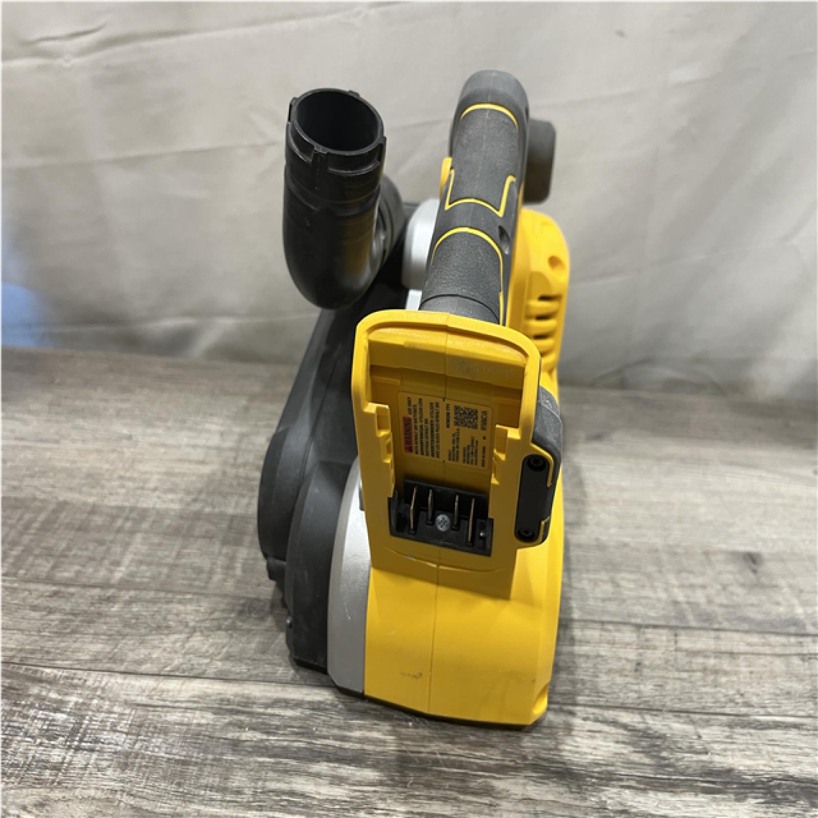 AS-IS DEWALT 20V MAX* XR Brushless Cordless Belt Sander (Tool-Only)